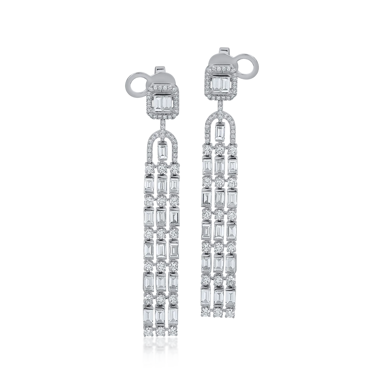 White gold earrings with 5.53ct diamonds