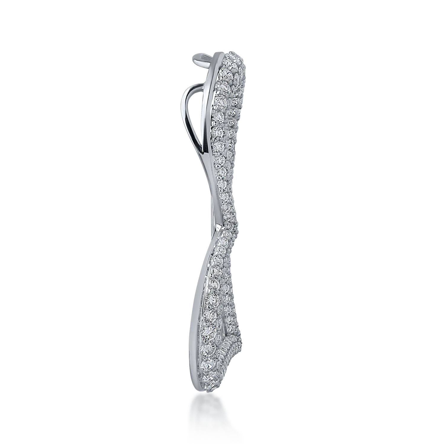 18K fehérarany medál 2.254ct gyémántokkal