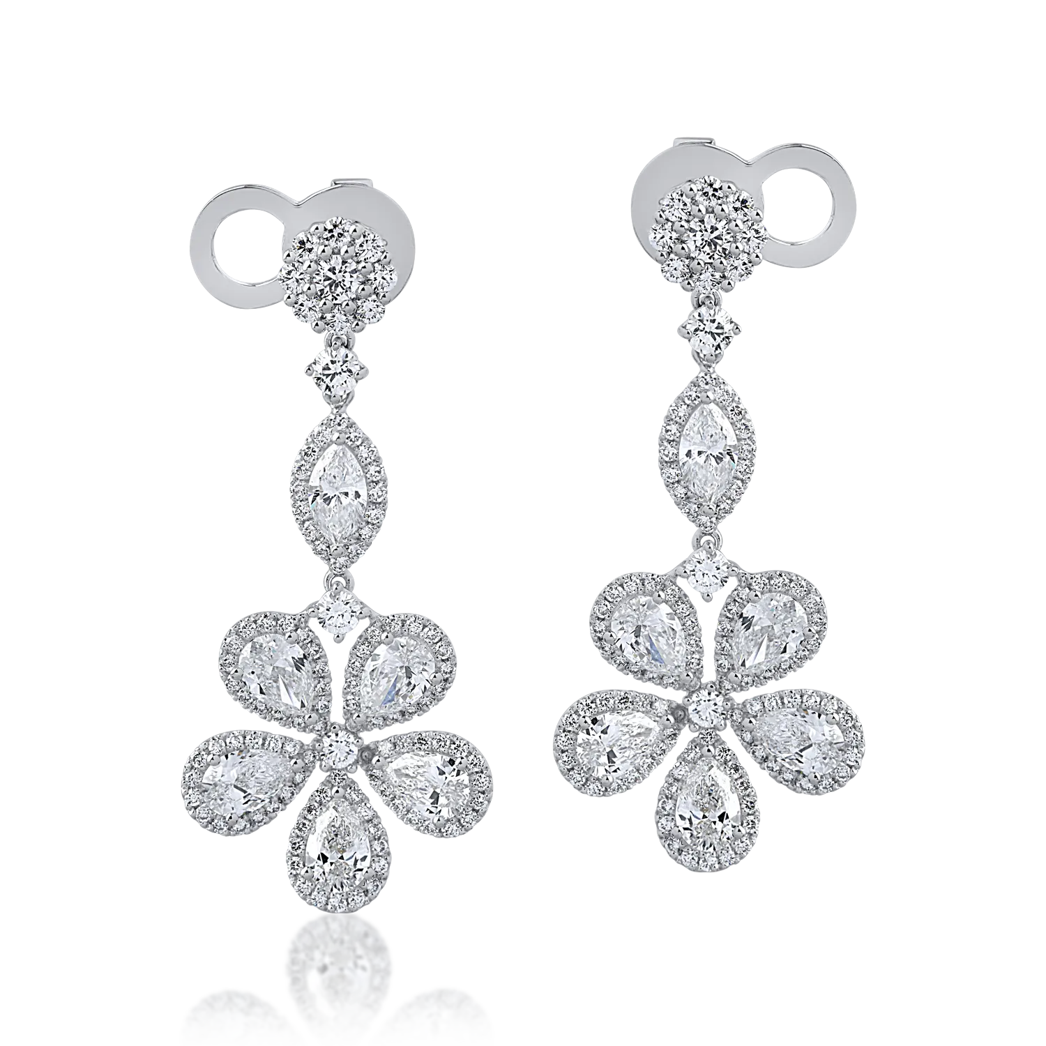 White gold earrings with 4.22ct diamonds