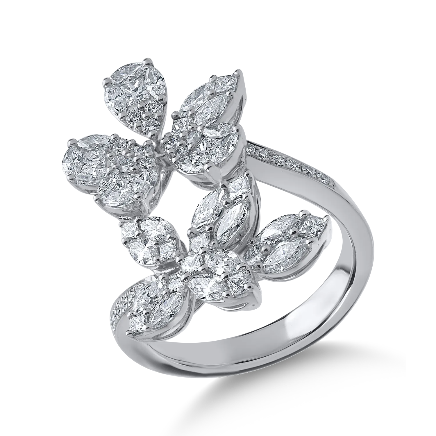 Fehérarany gyűrű 1.97ct gyémántokkal