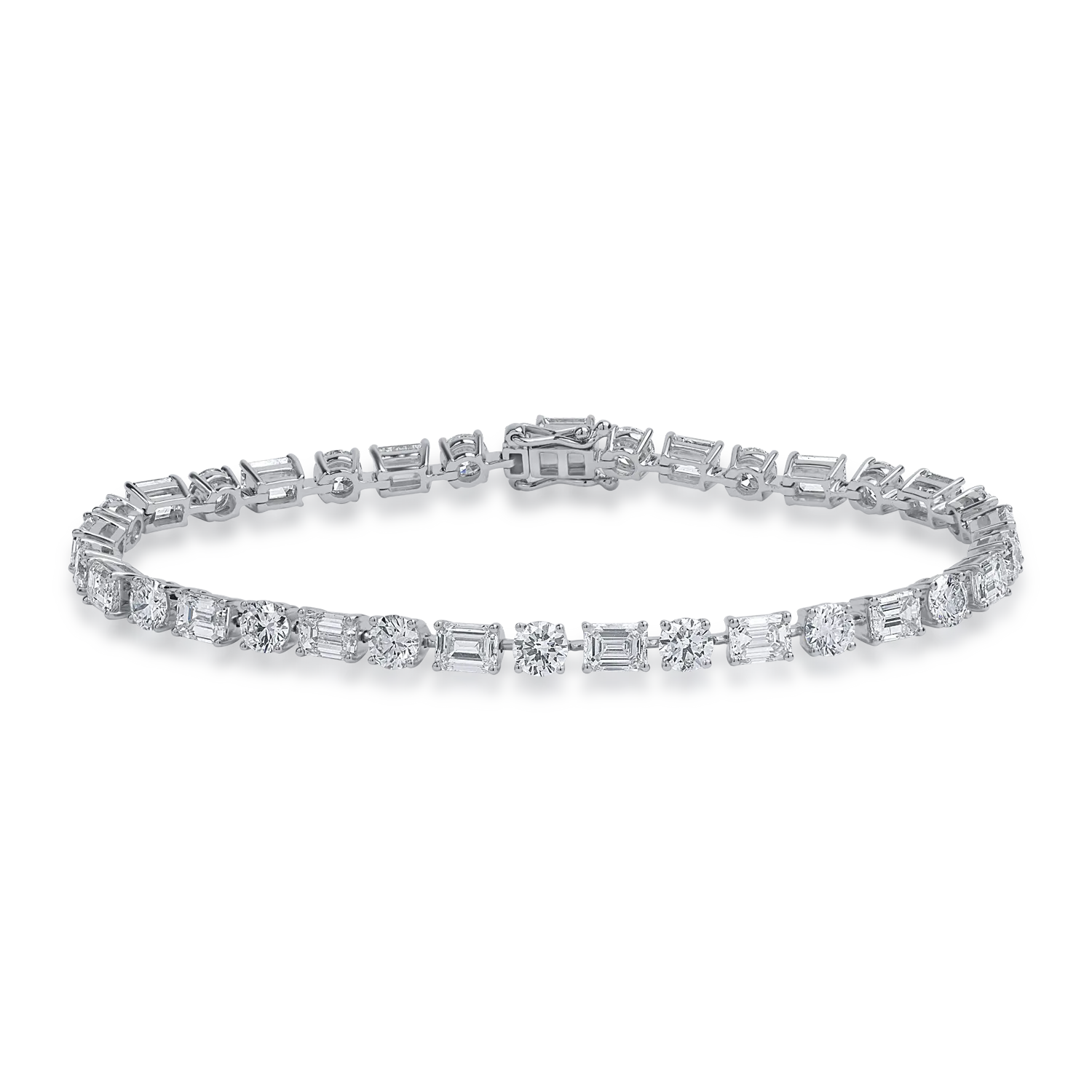 White gold tennis bracelet with 8.58ct diamonds