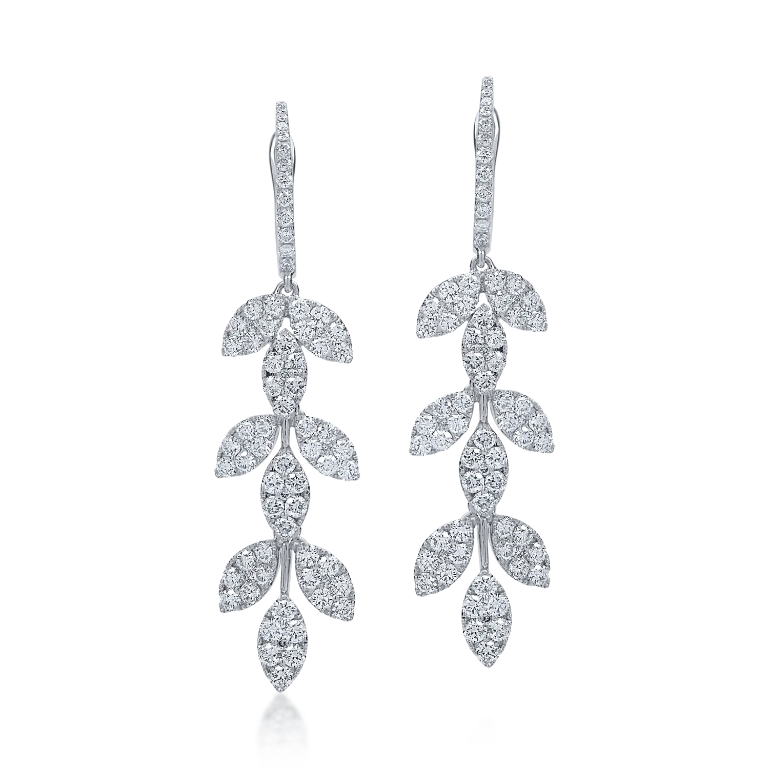 White gold earrings with 2.39ct diamonds