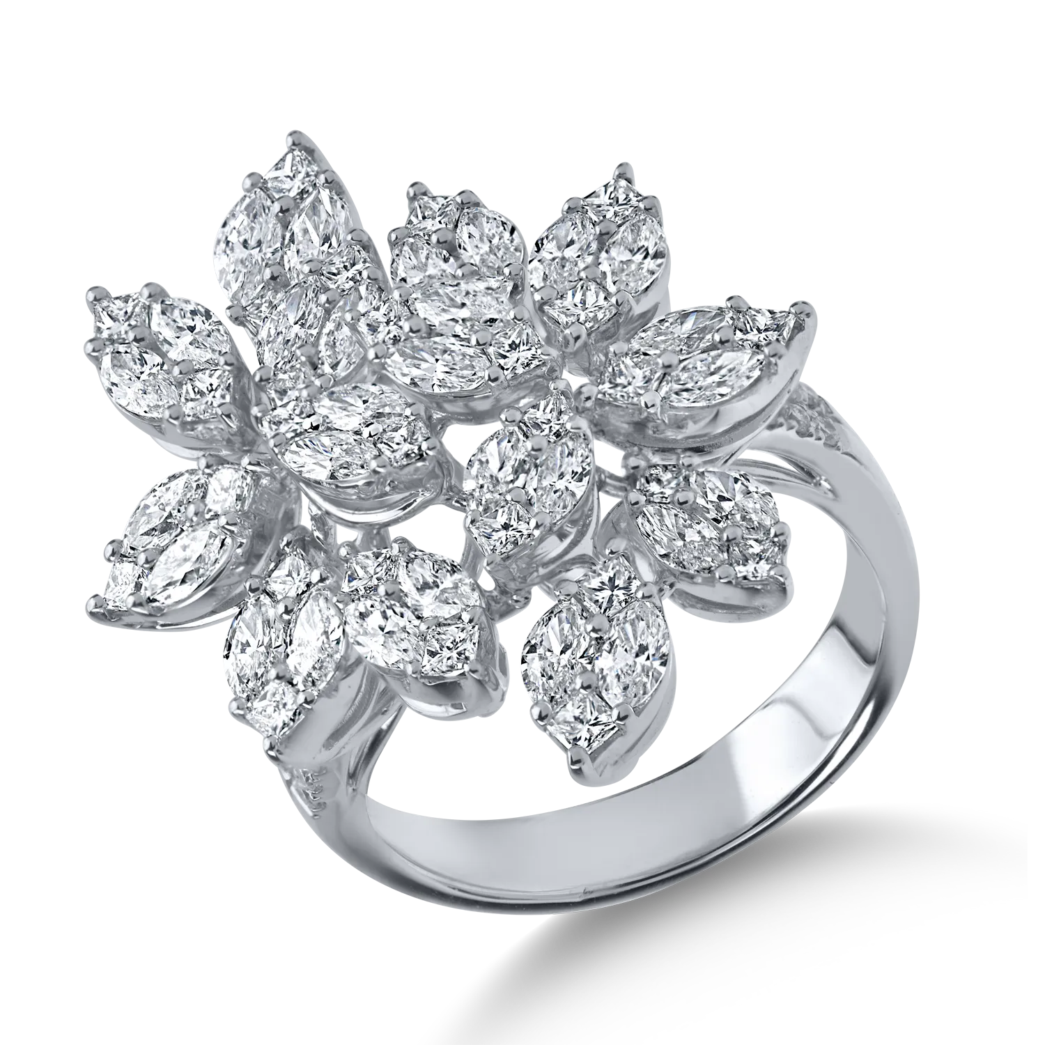 Пръстен от бяло злато с 2.6ct диаманти