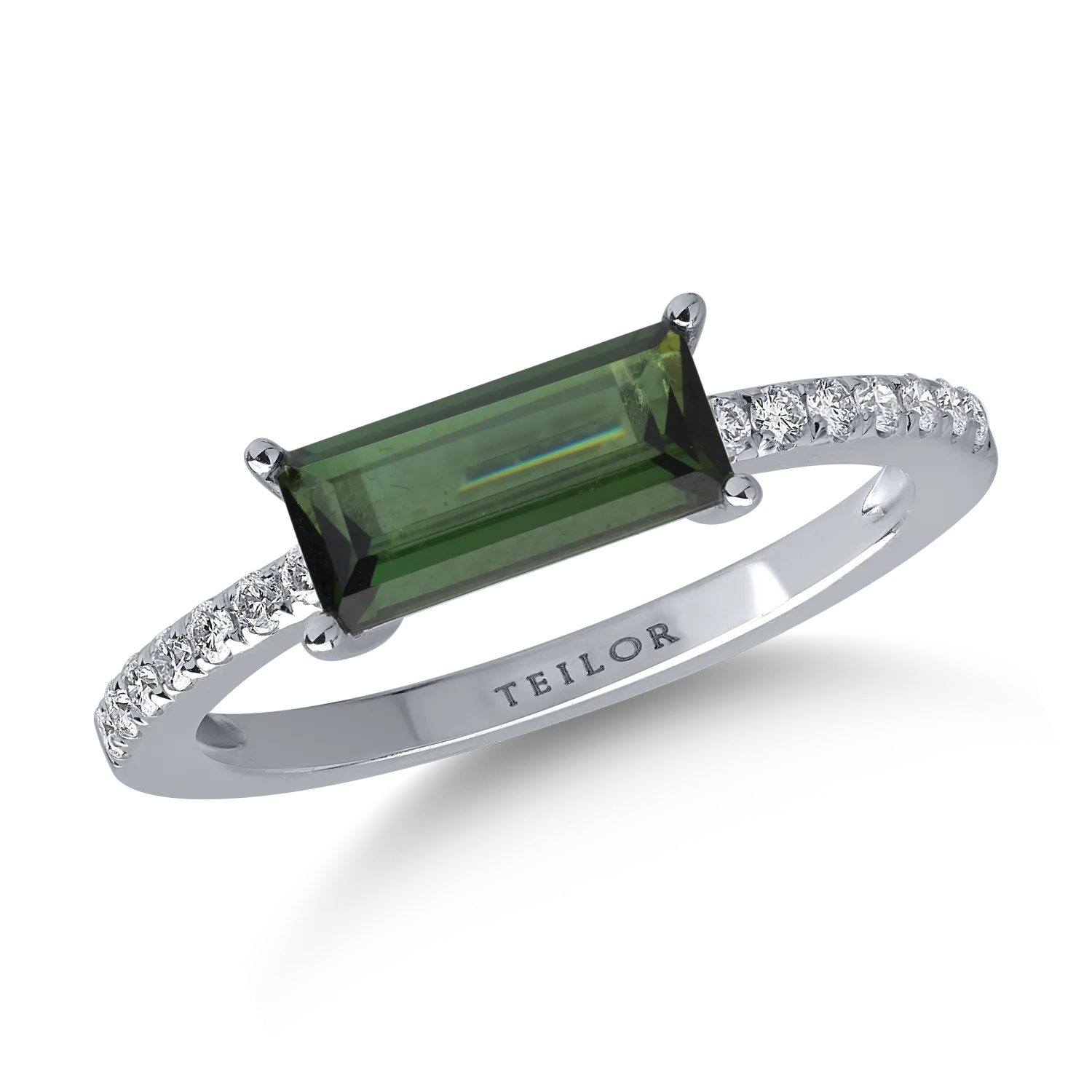 White gold ring with 1.76ct green tourmaline and 0.08ct diamonds