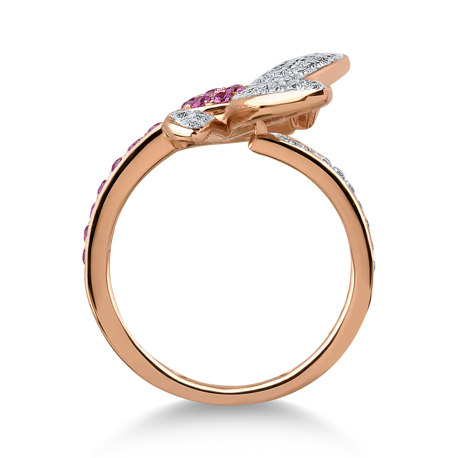 White-rose gold ring with 0.9ct diamonds and 0.64ct sapphires