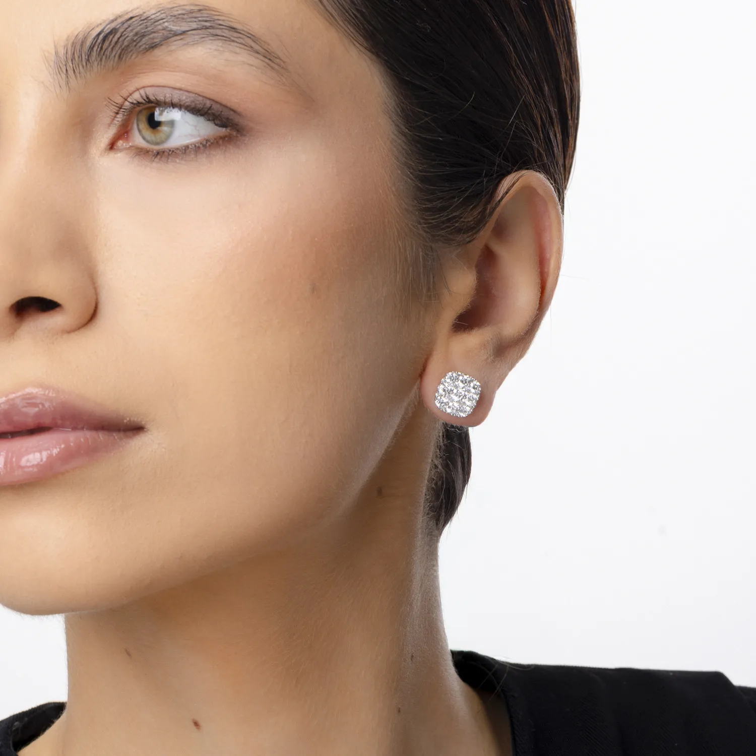 Fehér arany fülbevaló 2.41ct gyémántokkal