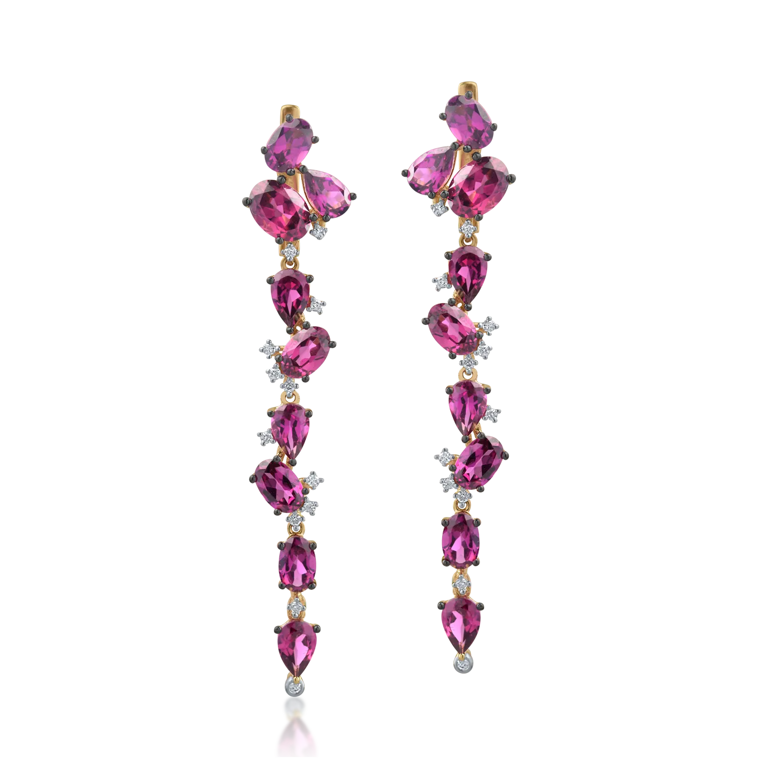 Yellow gold earrings with 10.46ct red rhodolites and 0.24ct diamonds-153733