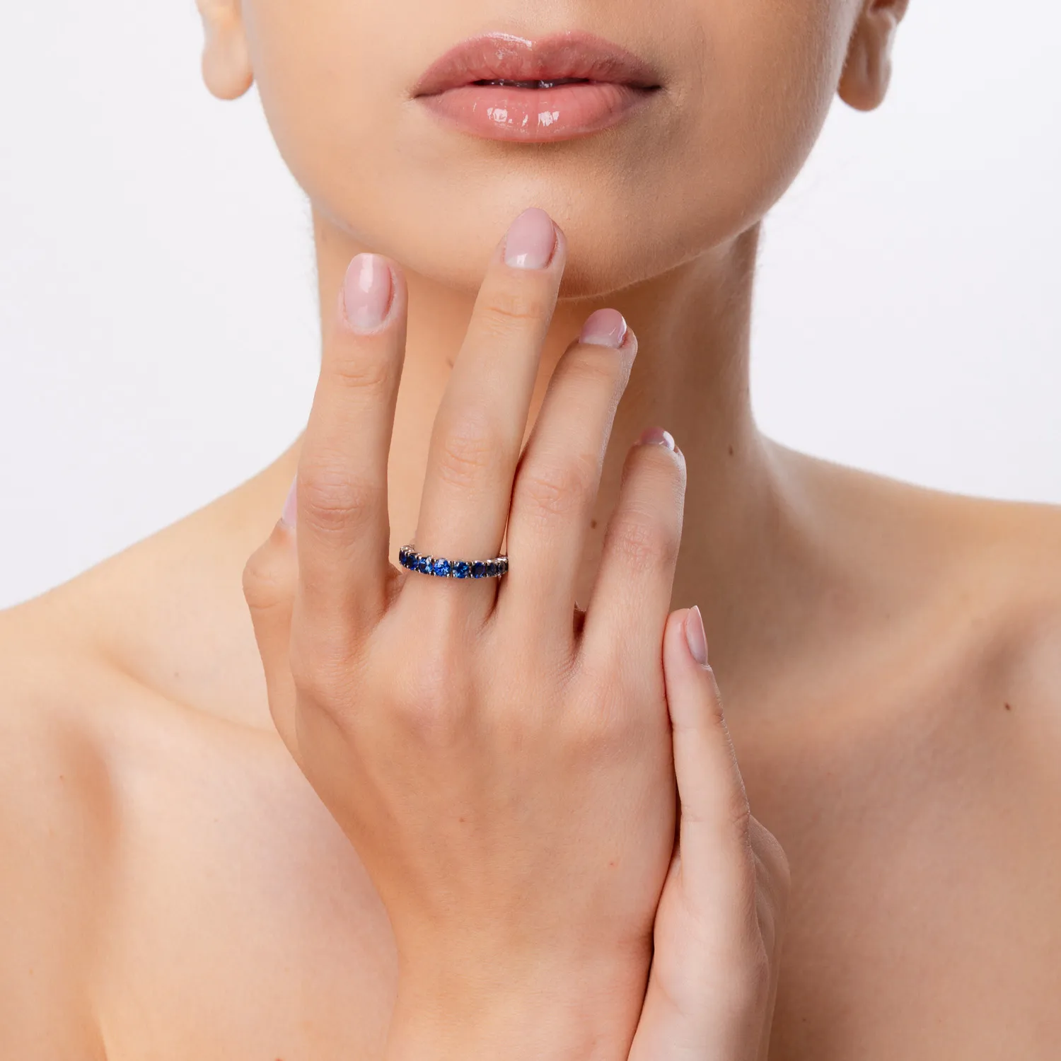 Fél örökkévalóság gyűrű fehér aranyból 1.96ct zafírral