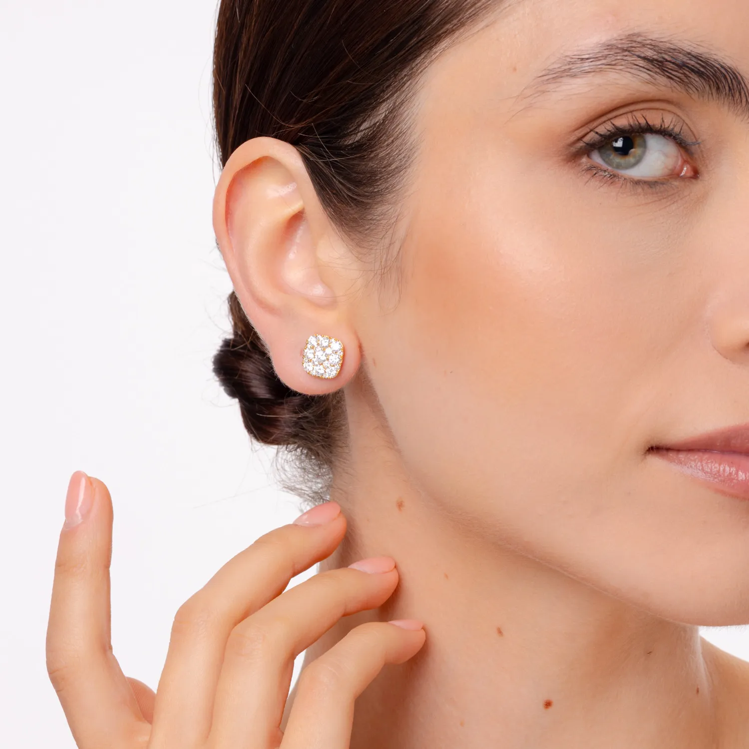 Cercei din aur galben cu diamante de 2.3ct