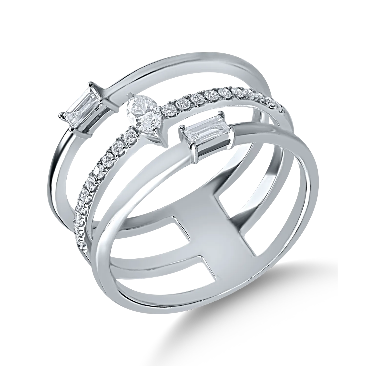 White gold ring with 0.41ct diamonds