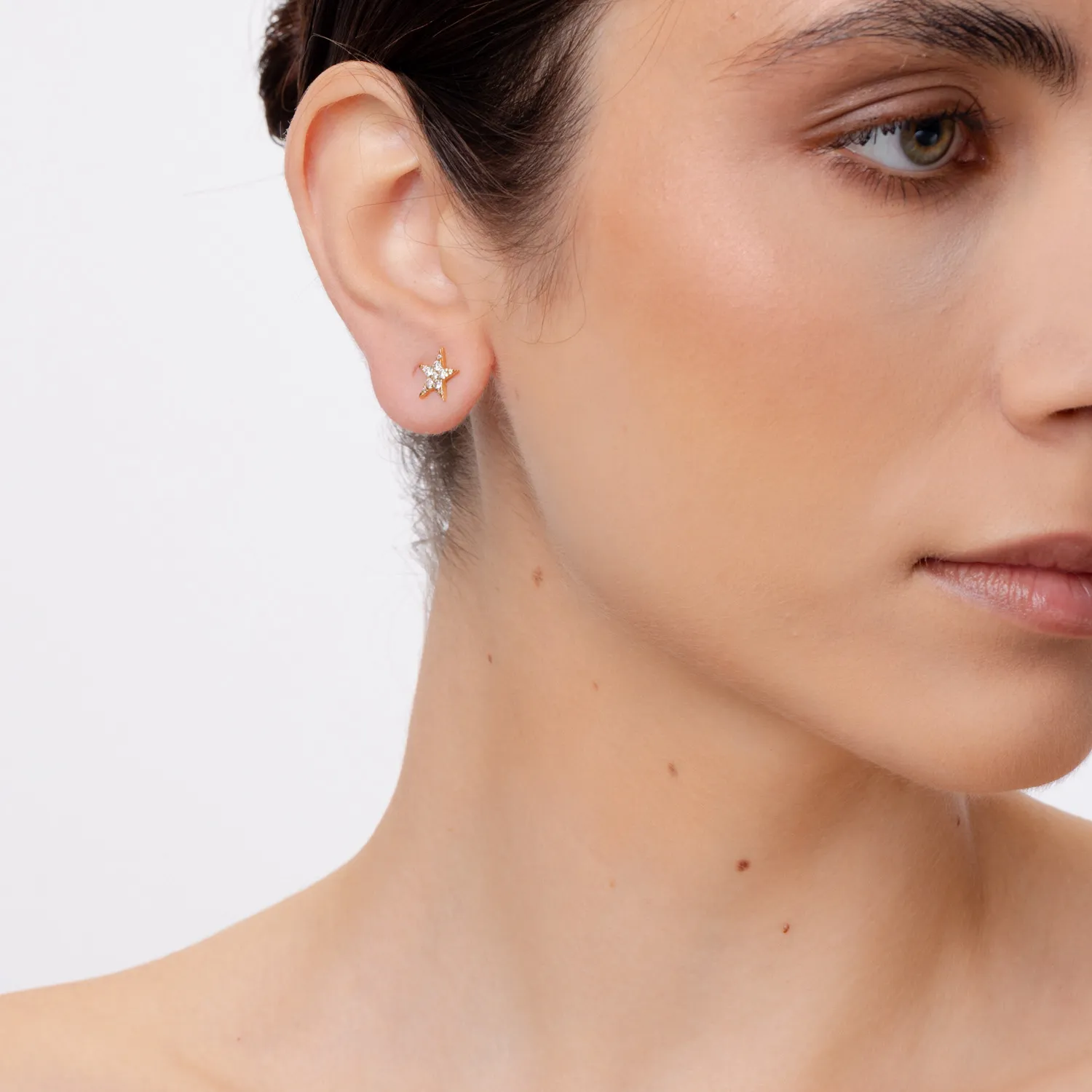 Cercei stea din aur galben cu diamante de 0.37ct