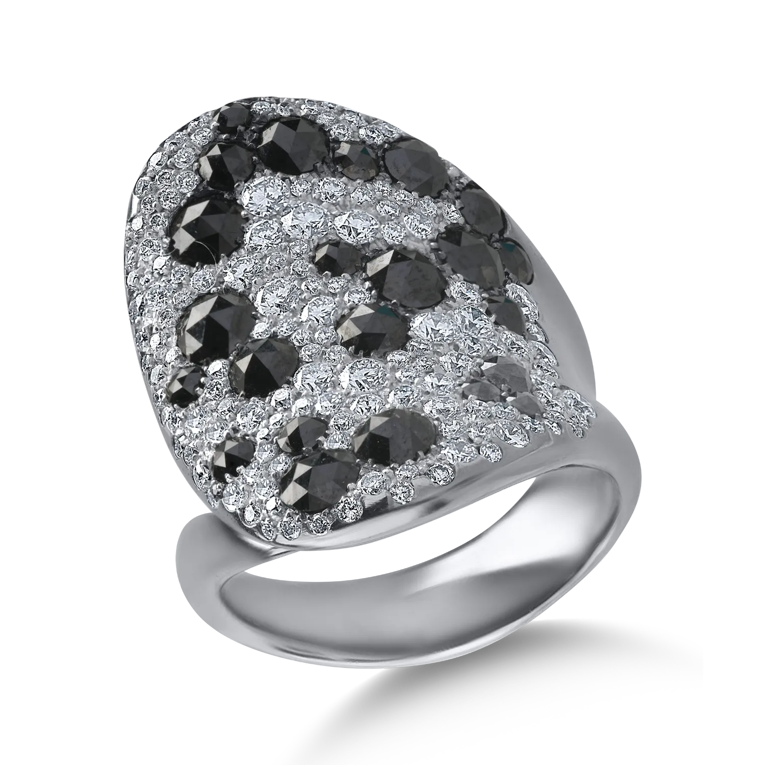 Fekete arany gyűrű 2.42ct fekete gyémántokkal és 1.5ct tiszta gyémántokkal