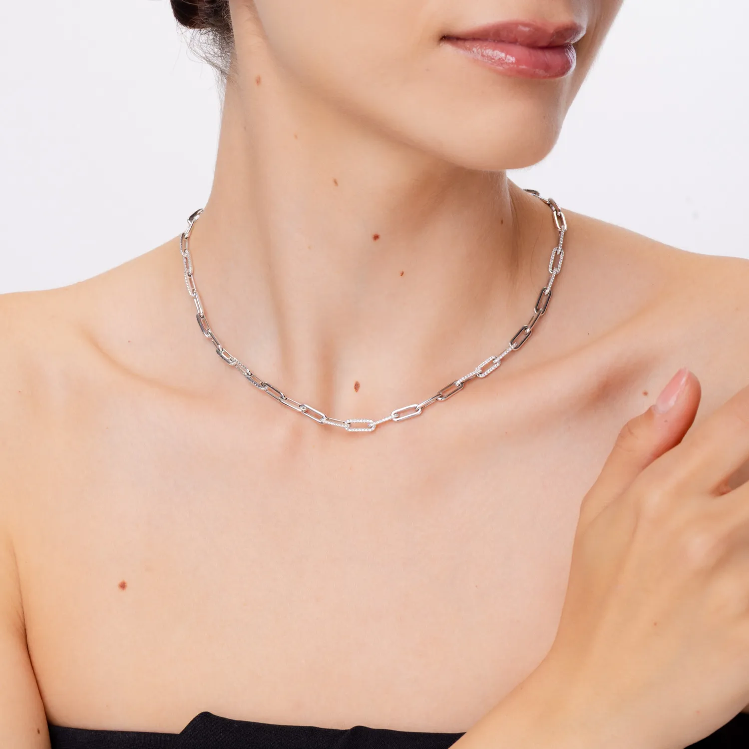 Łańcuszek z białego złota z 1ct diamentami