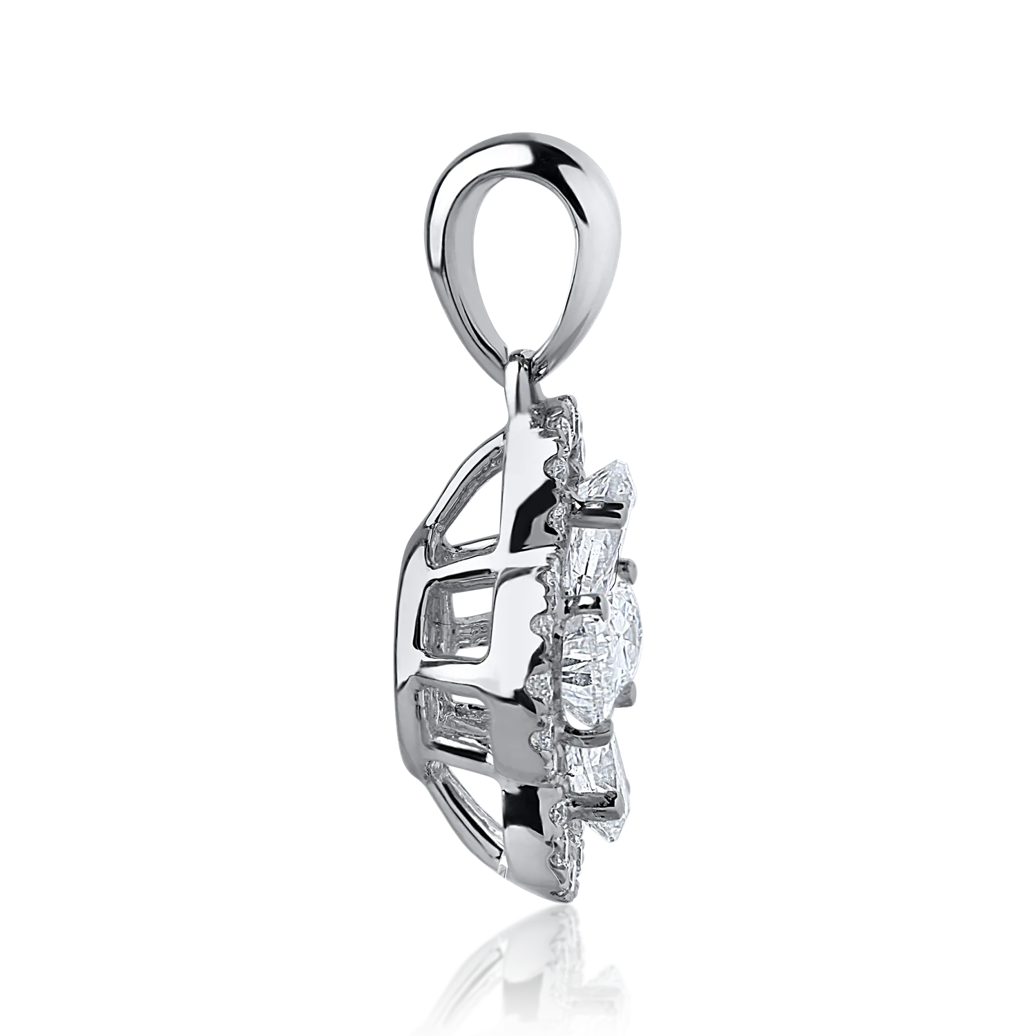 Fehérarany medál 0.67ct gyémántokkal