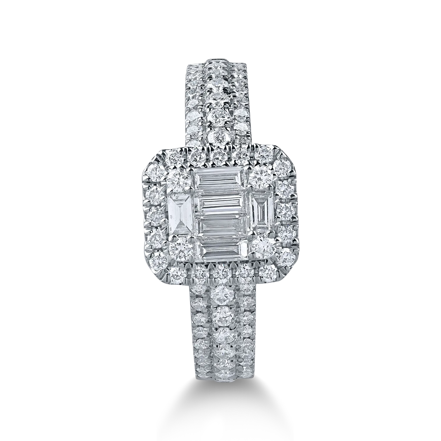 White gold ring with 0.6ct diamonds