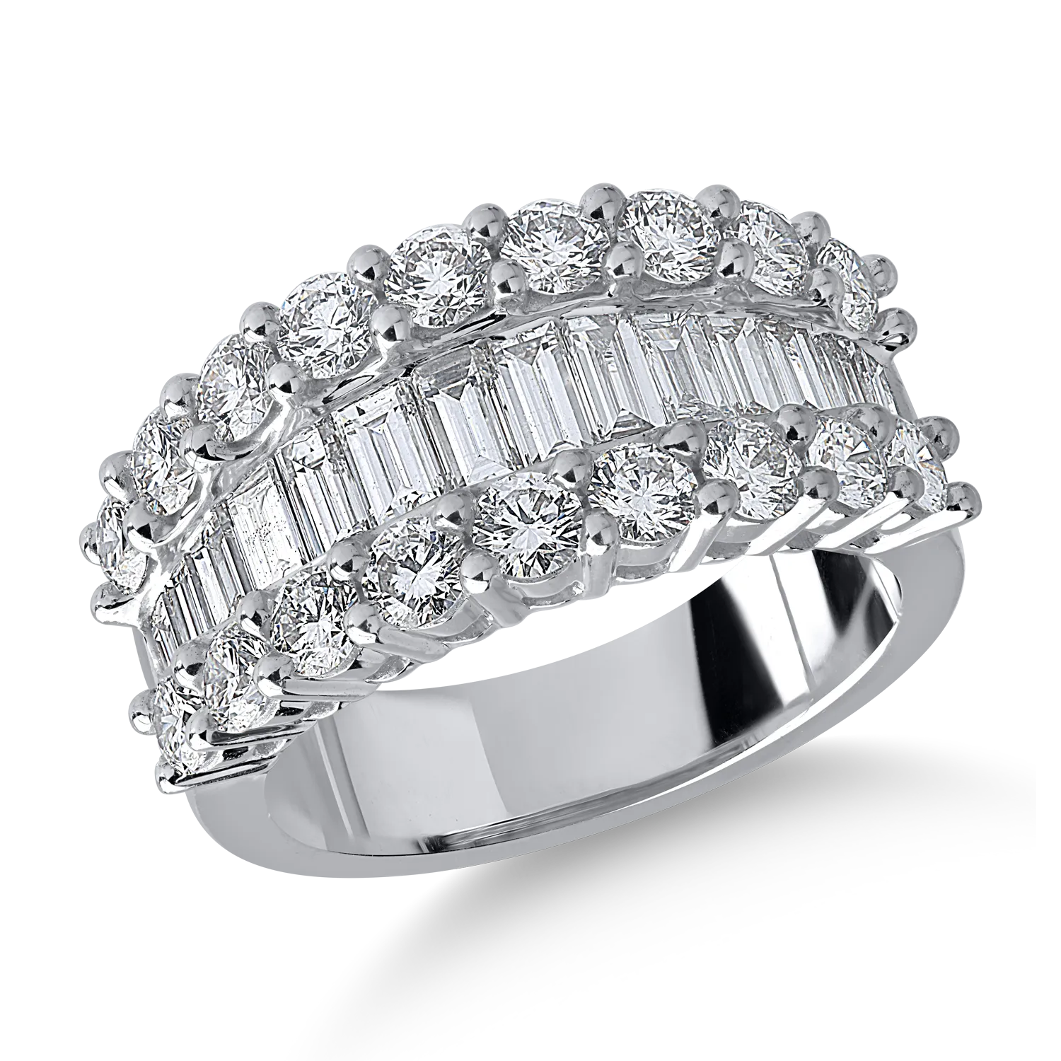 Fehérarany gyűrű 2.64ct gyémántokkal