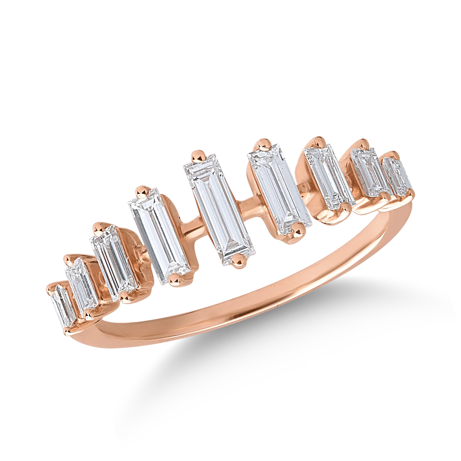 Rose gold ring with 0.67ct diamonds