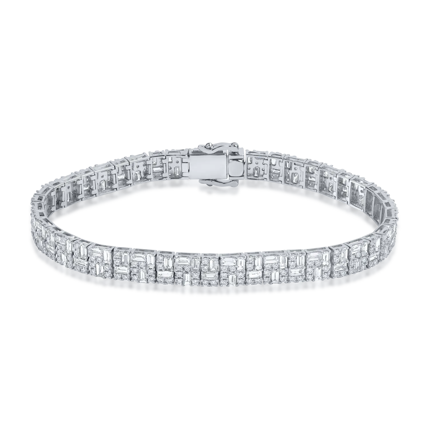White gold tennis bracelet with 6.65ct diamonds