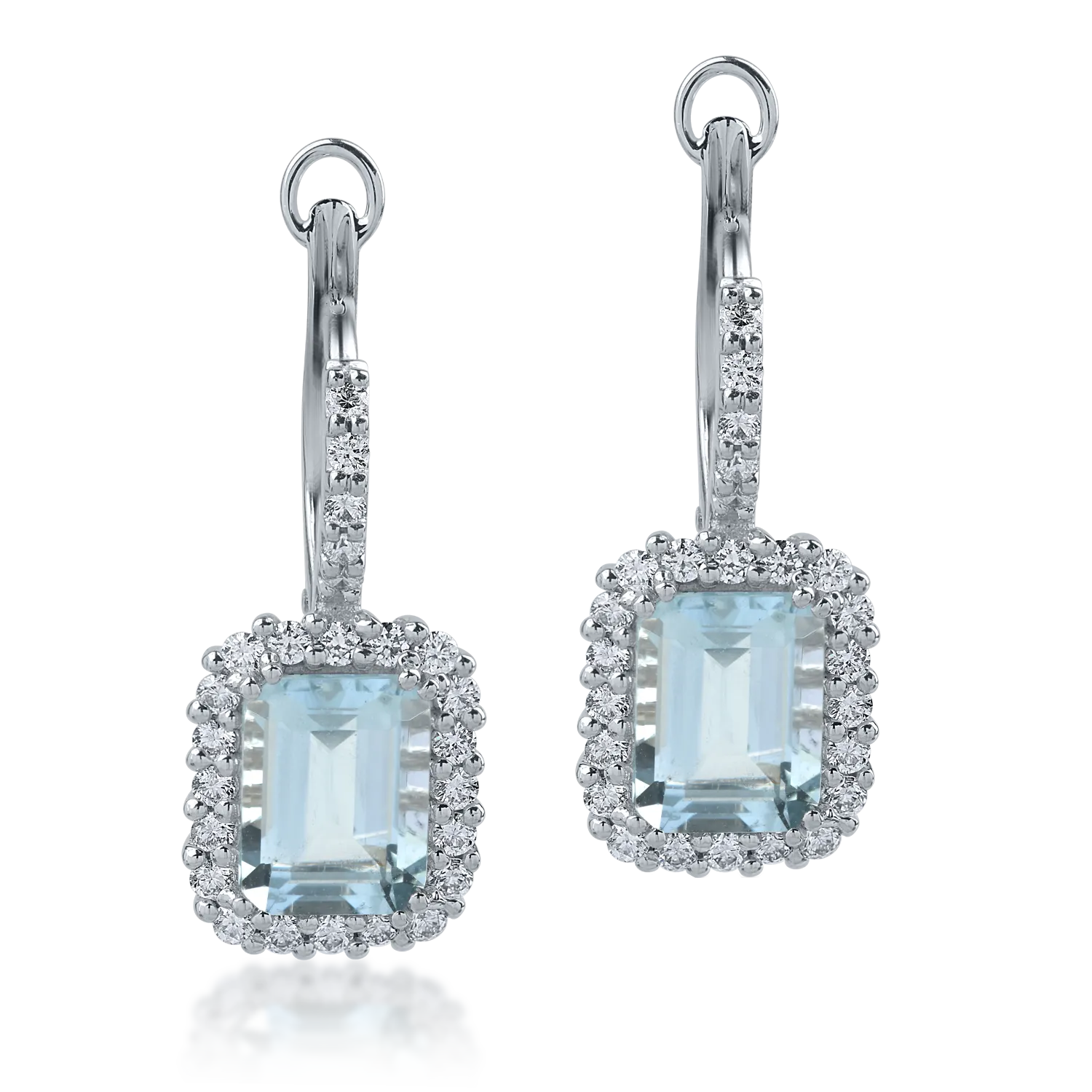 White gold earrings with 2.72ct aquamarines and 0.54ct diamonds