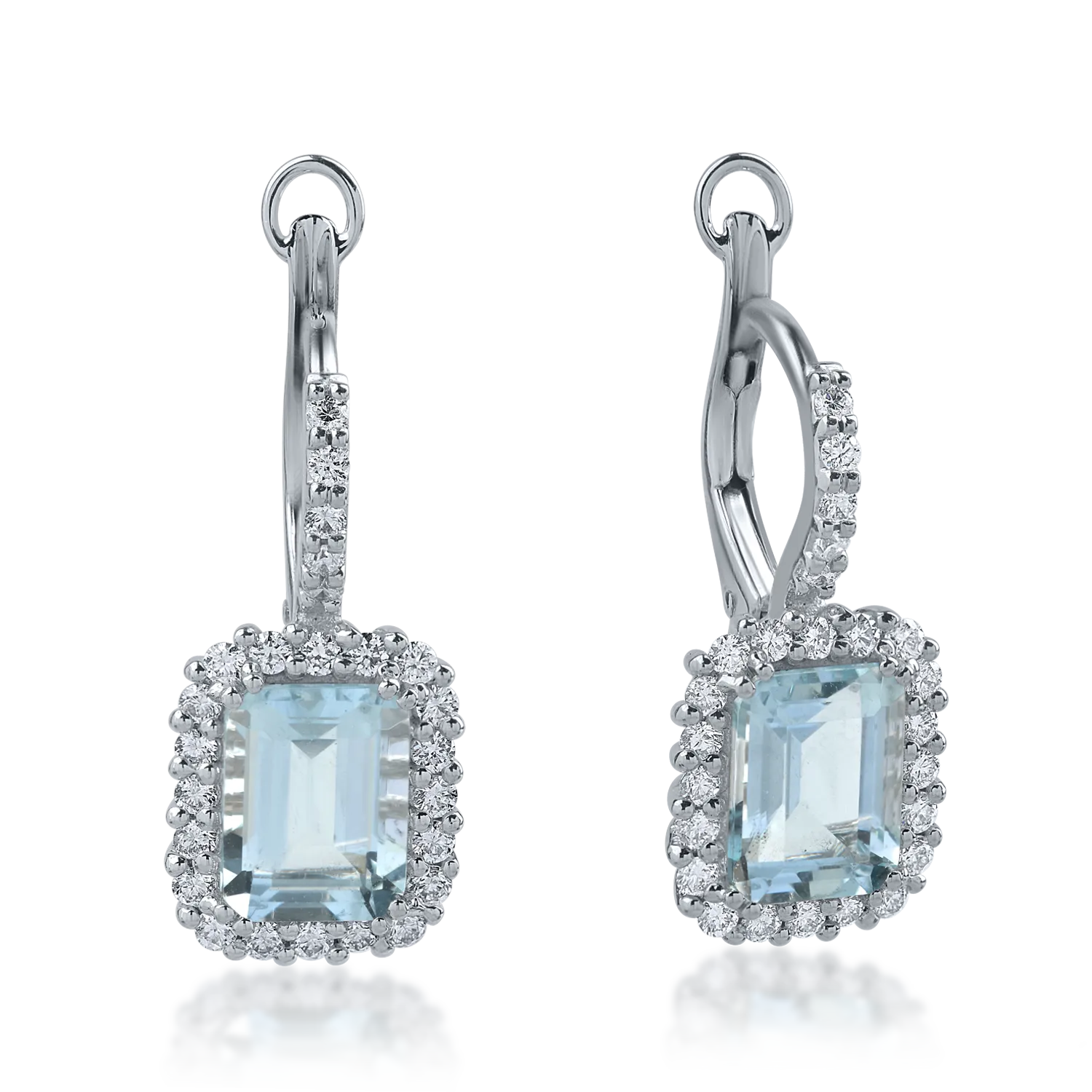 White gold earrings with 2.72ct aquamarines and 0.54ct diamonds