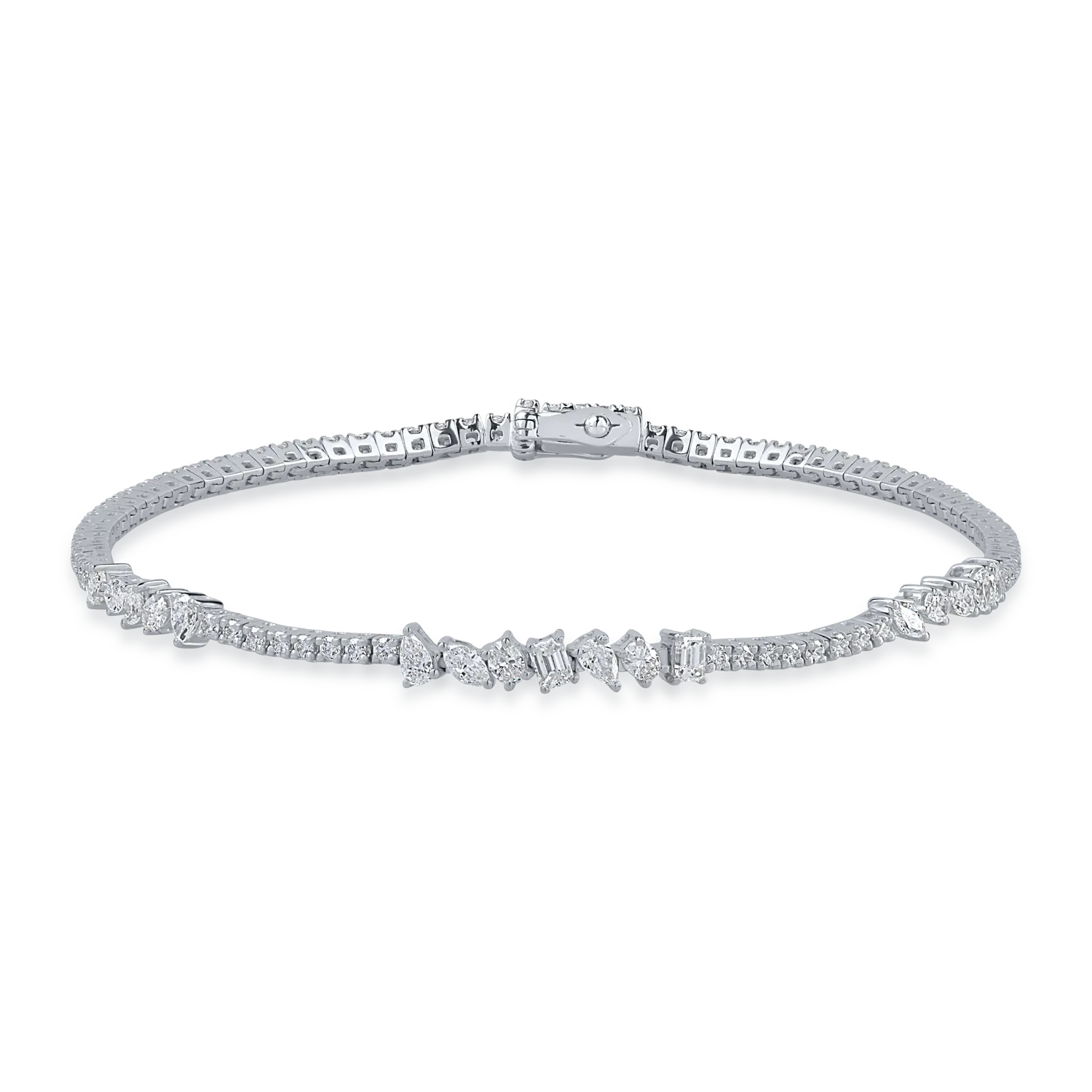 White gold bracelet with 1.84ct diamonds