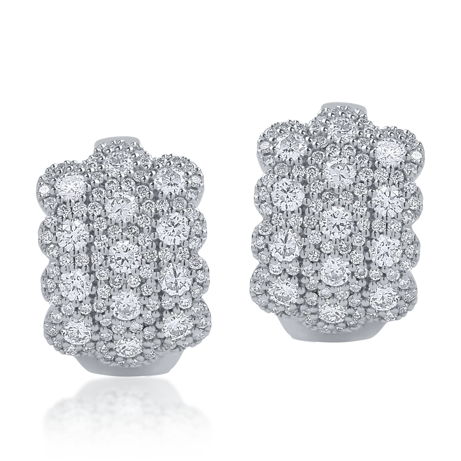 White gold earrings with 1.21ct diamonds