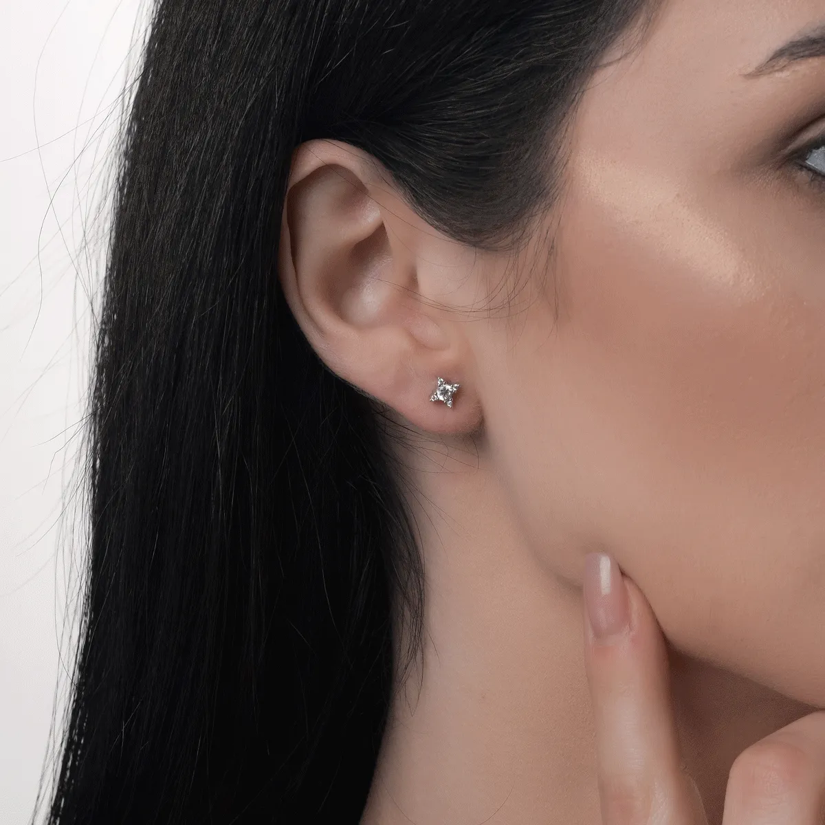 14K white gold earrings