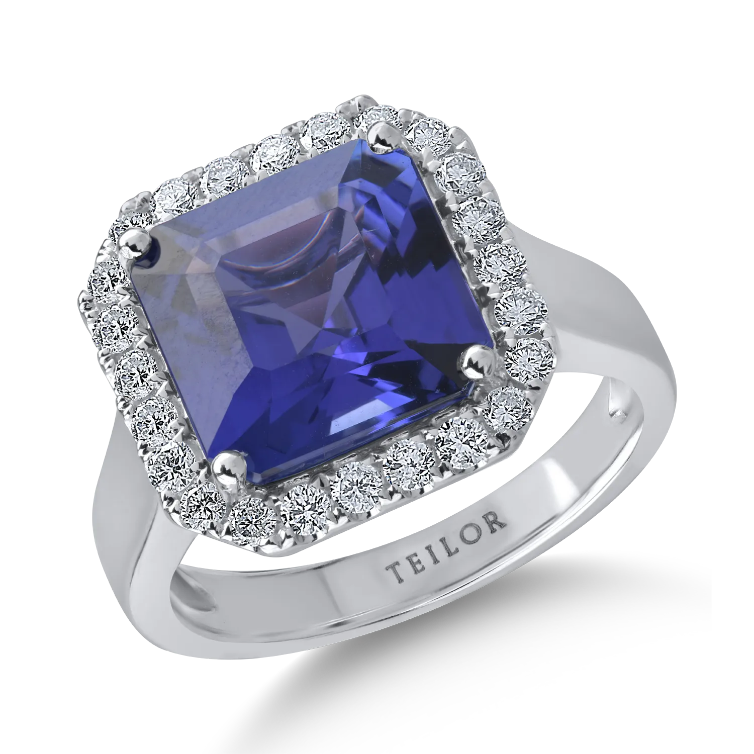 White gold ring with 5.45ct tanzanite and 0.5ct diamonds