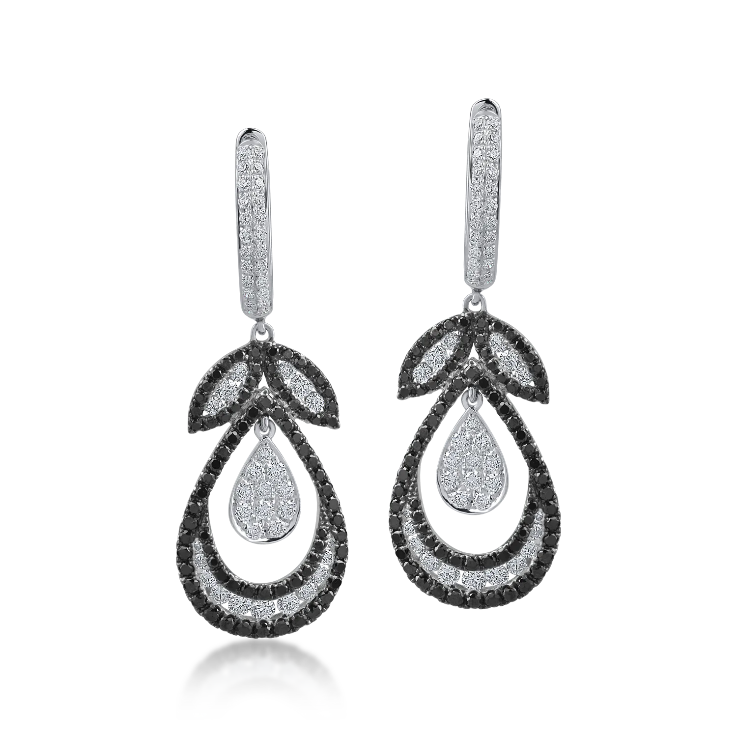 White gold earrings with 1.12ct black diamonds and 1.06ct clear diamonds