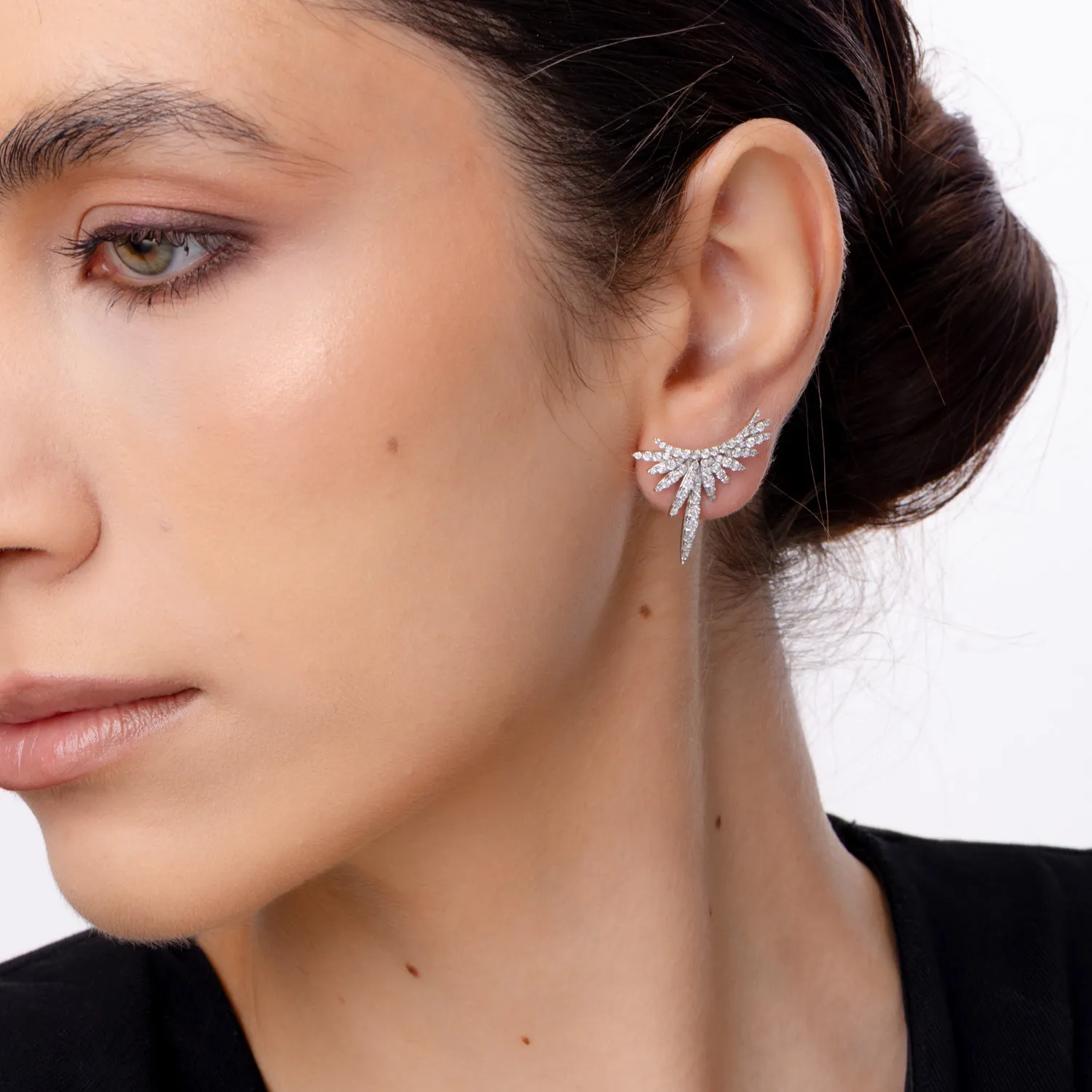 Kolczyki z białego złota z diamentami o masie 2.08ct