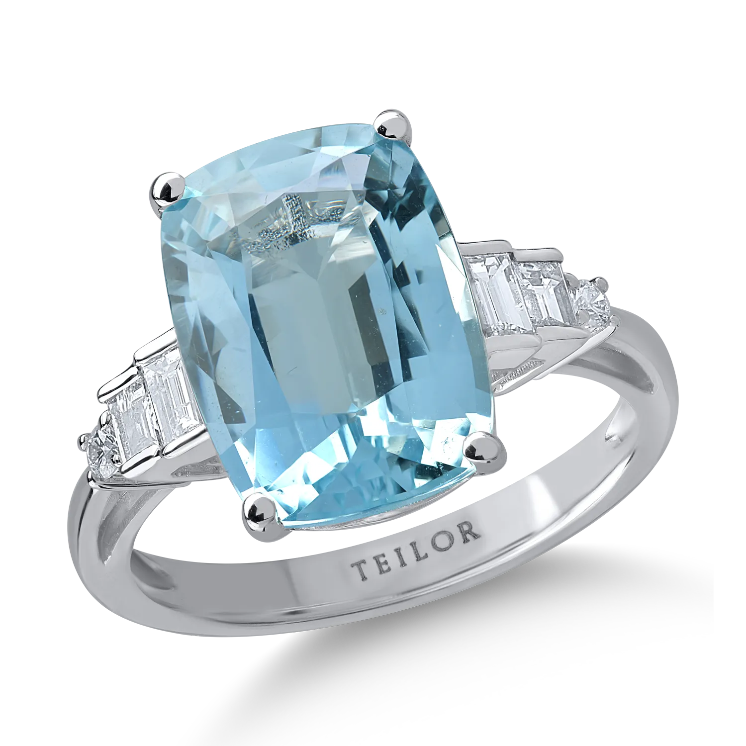 Inel din aur alb cu aquamarine rectangular de 5ct si diamante baguette si rotunde de 0.29ct