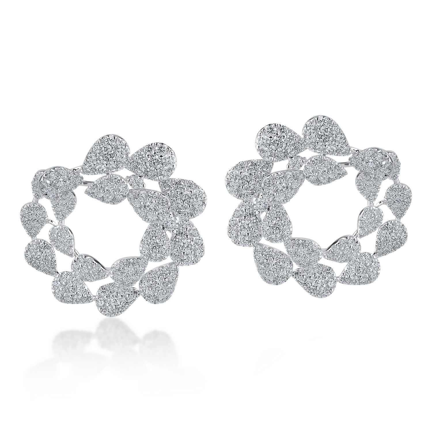 Kolczyki z białego złota z diamentami o masie 2.3ct