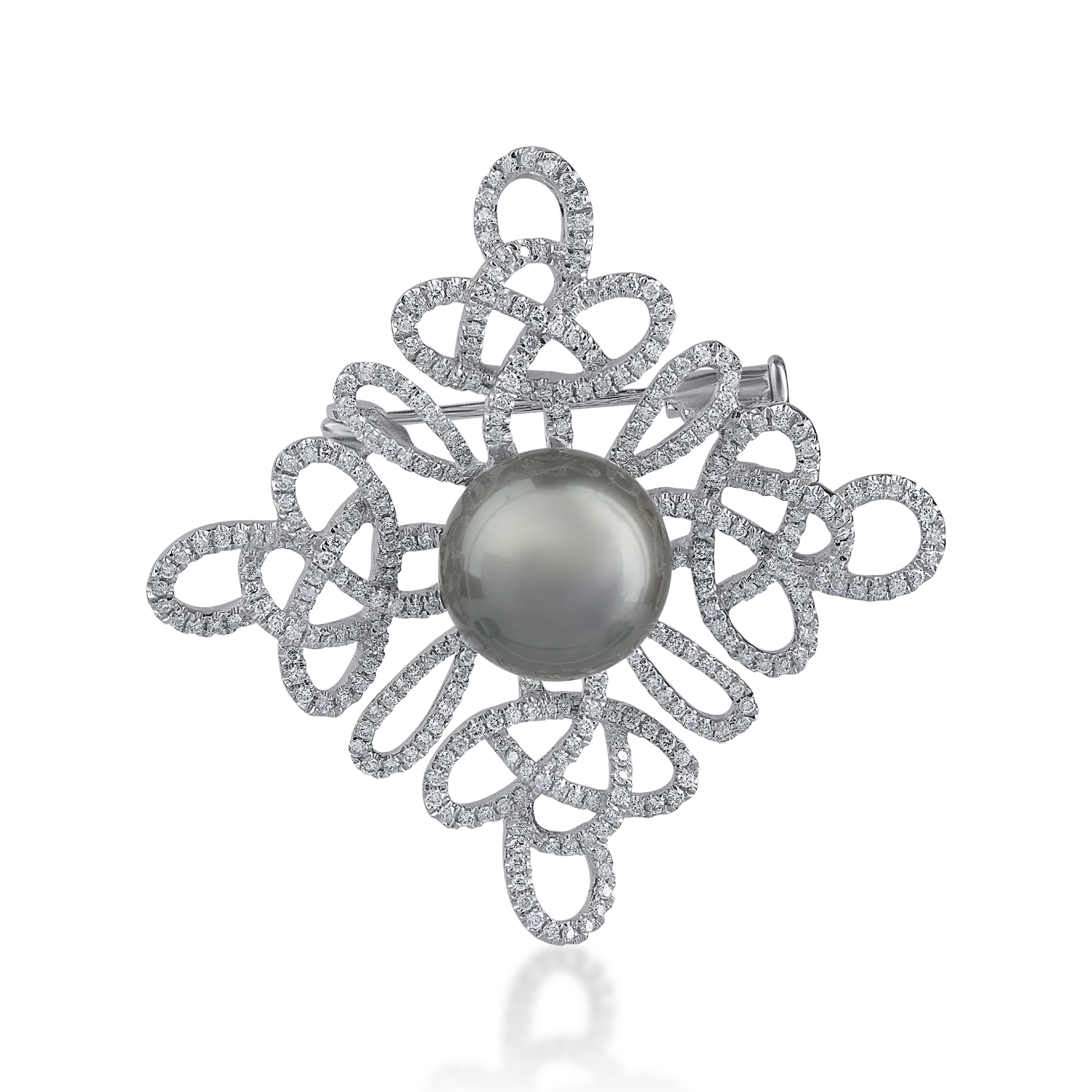 Брошка от бяло злато със сладководна перла и 0.95ct диаманти