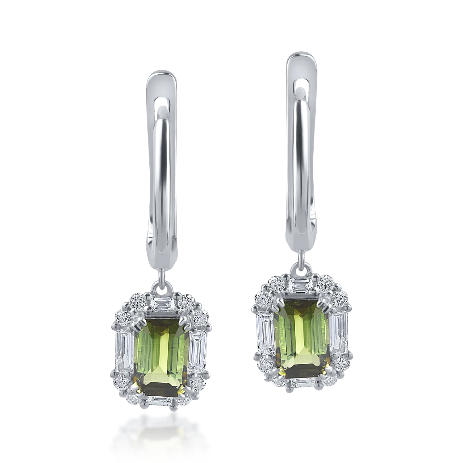 White gold earrings with 1.23ct green tourmalines and 0.39ct diamonds