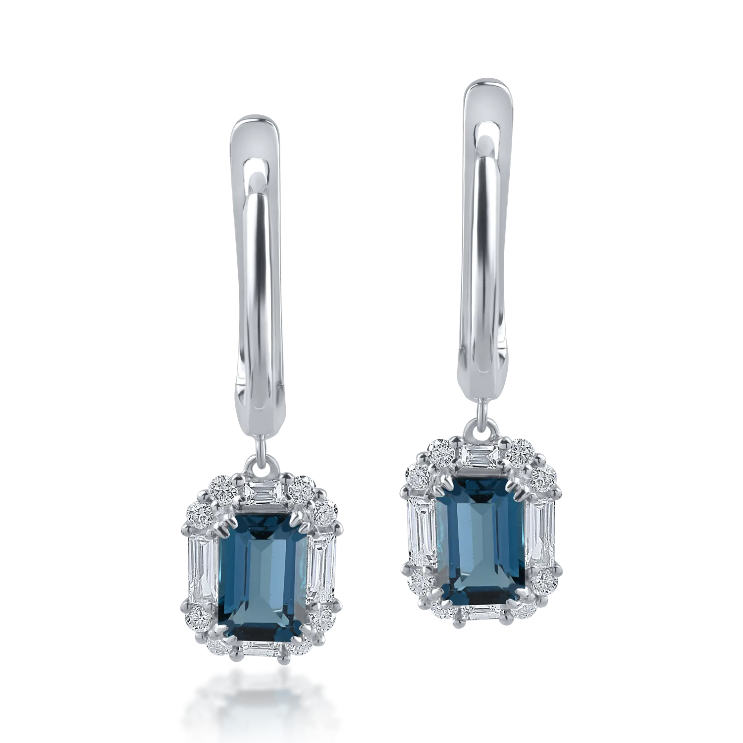 Cercei din aur alb cu topaze london blue de 1.23ct si diamante de 0.39ct