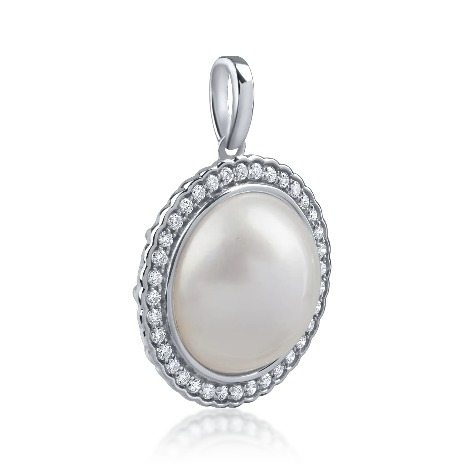 Pandantiv din aur alb cu perla de cultura de 4.136ct si diamante de 0.182ct