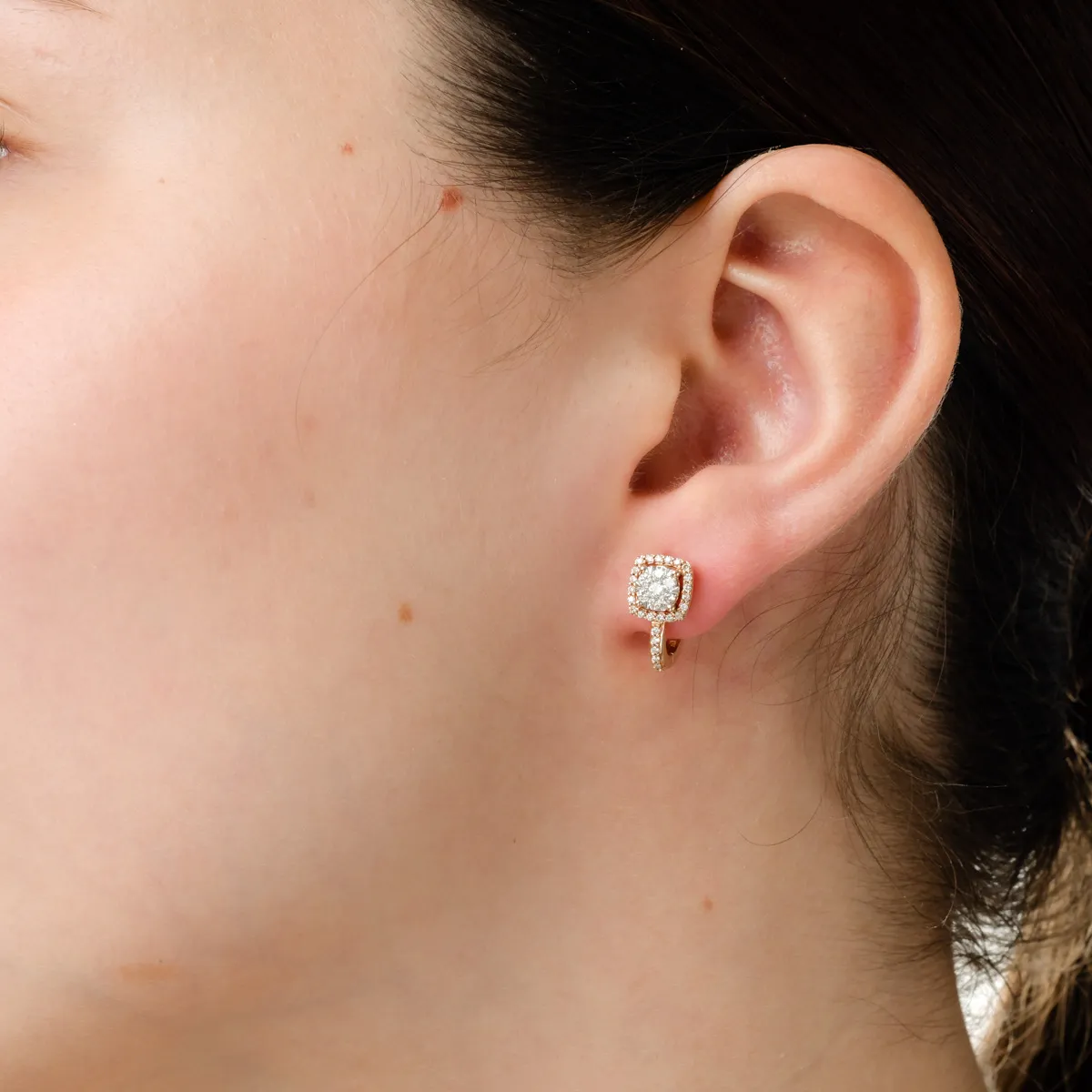 Cercei din aur roz cu diamante de 0.476ct