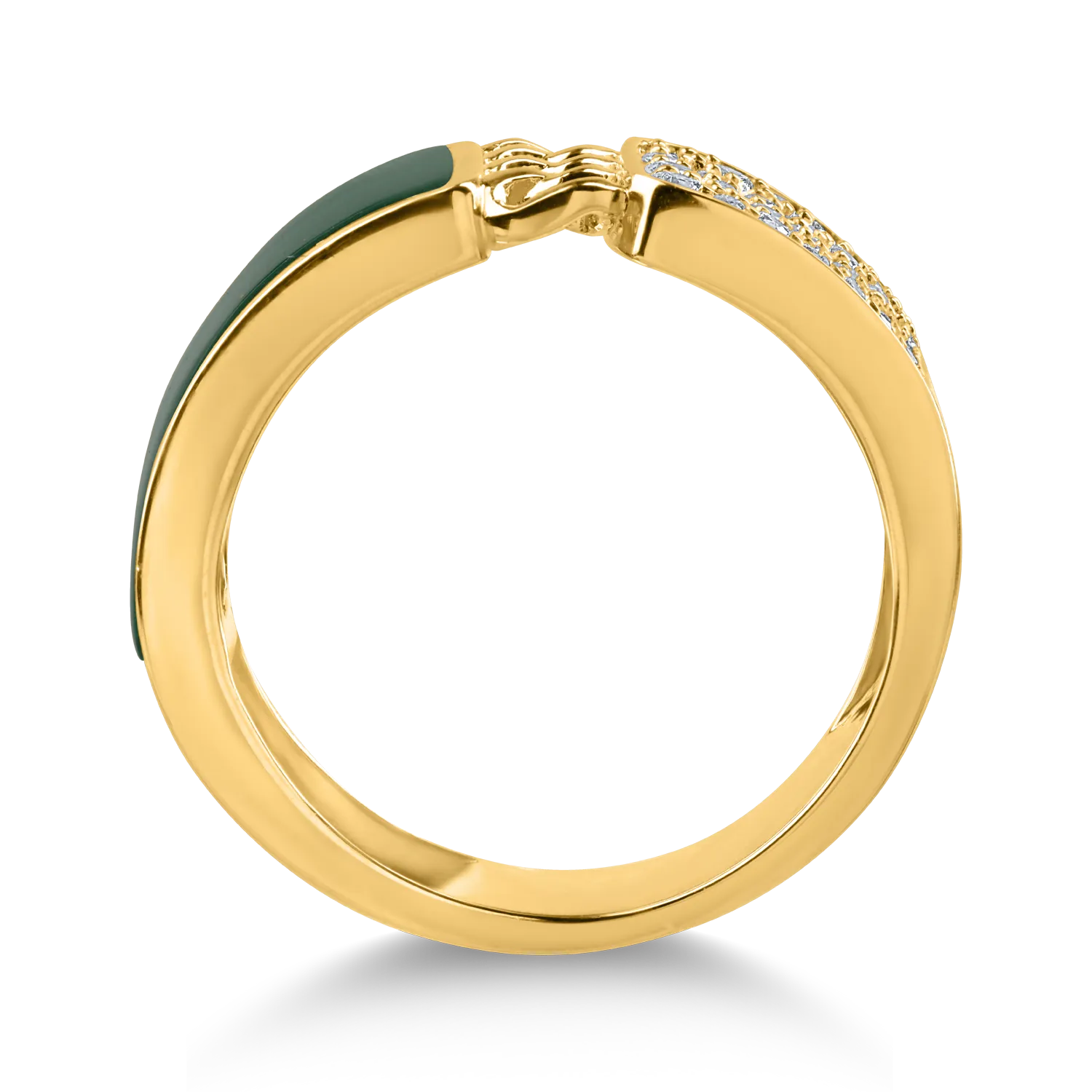 Yellow gold ring with 2.956ct malachite and 0.249ct diamonds