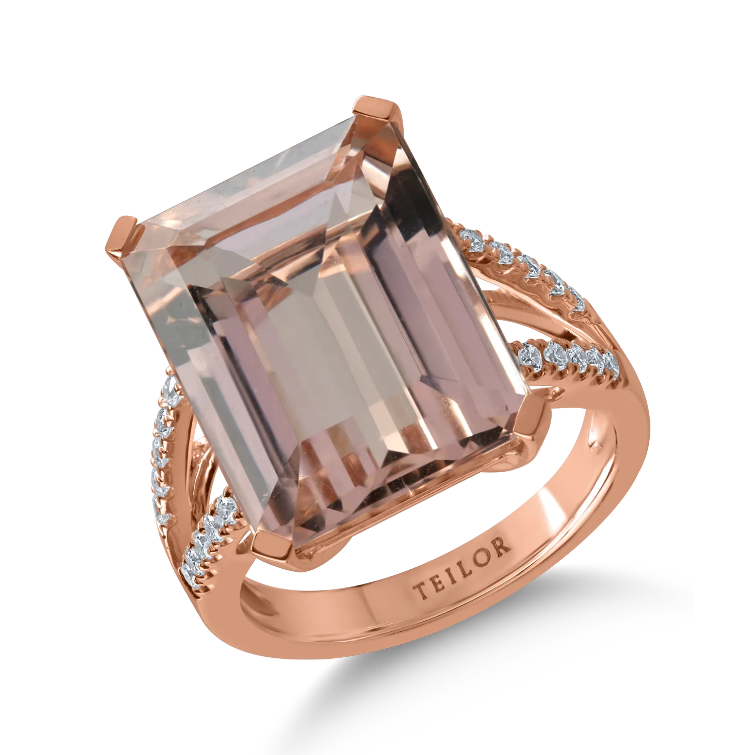 Rose gold ring with 11.3ct morganite and 0.24ct diamonds