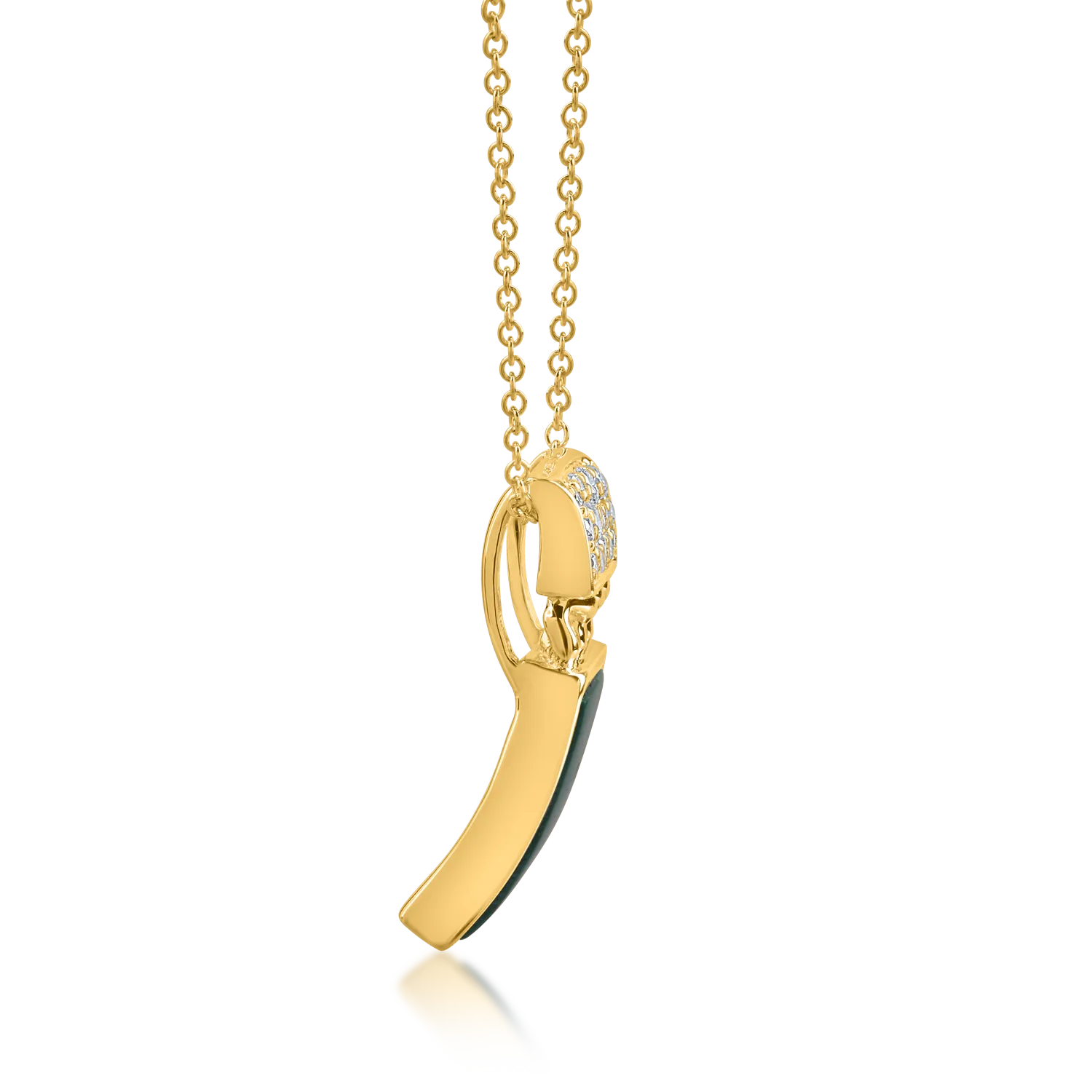 Yellow gold pendant chain with 1.824ct malachite and 0.091ct diamonds