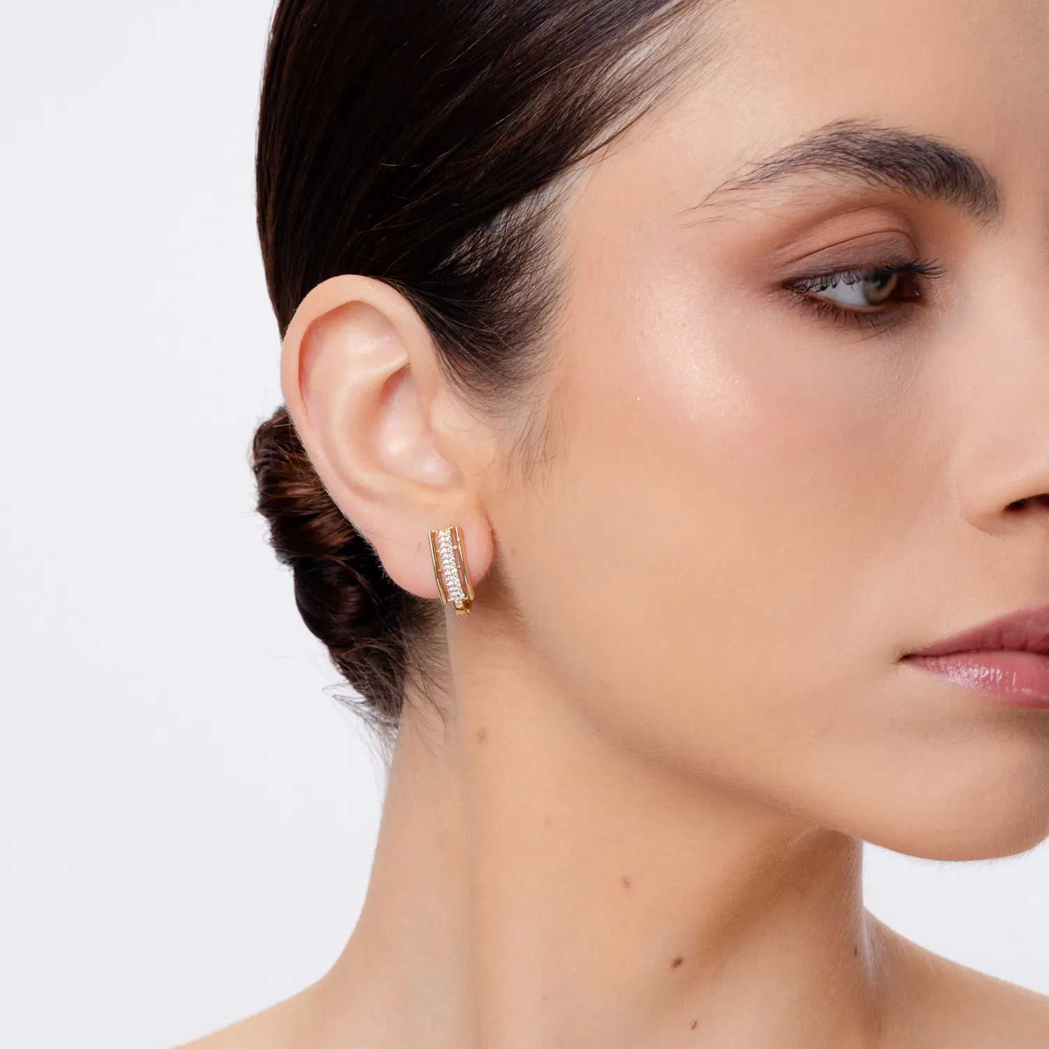 Yellow gold earrings