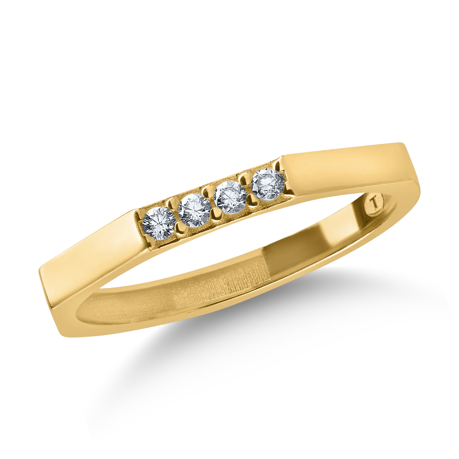 Yellow gold ring