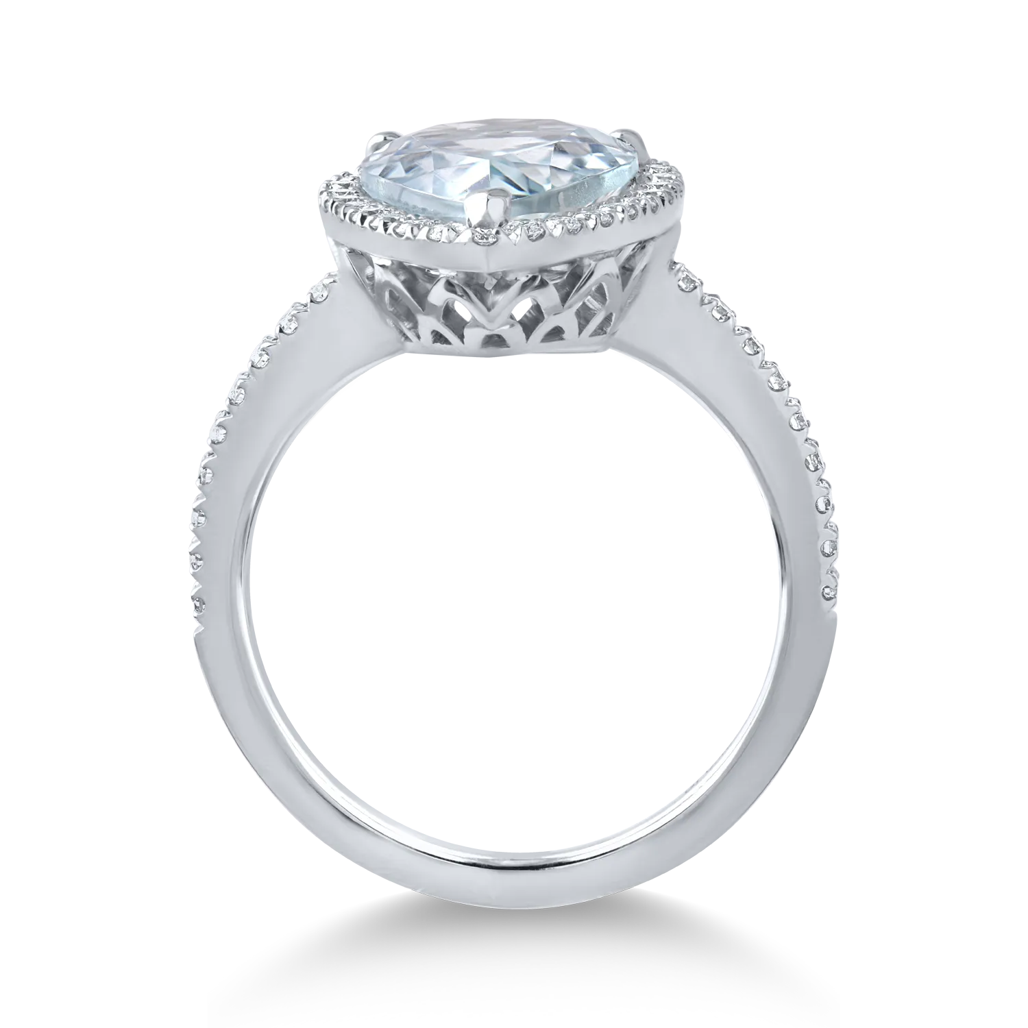 Fehérarany gyűrű 3.4ct akvamarinnal és 0.4ct gyémántokkal