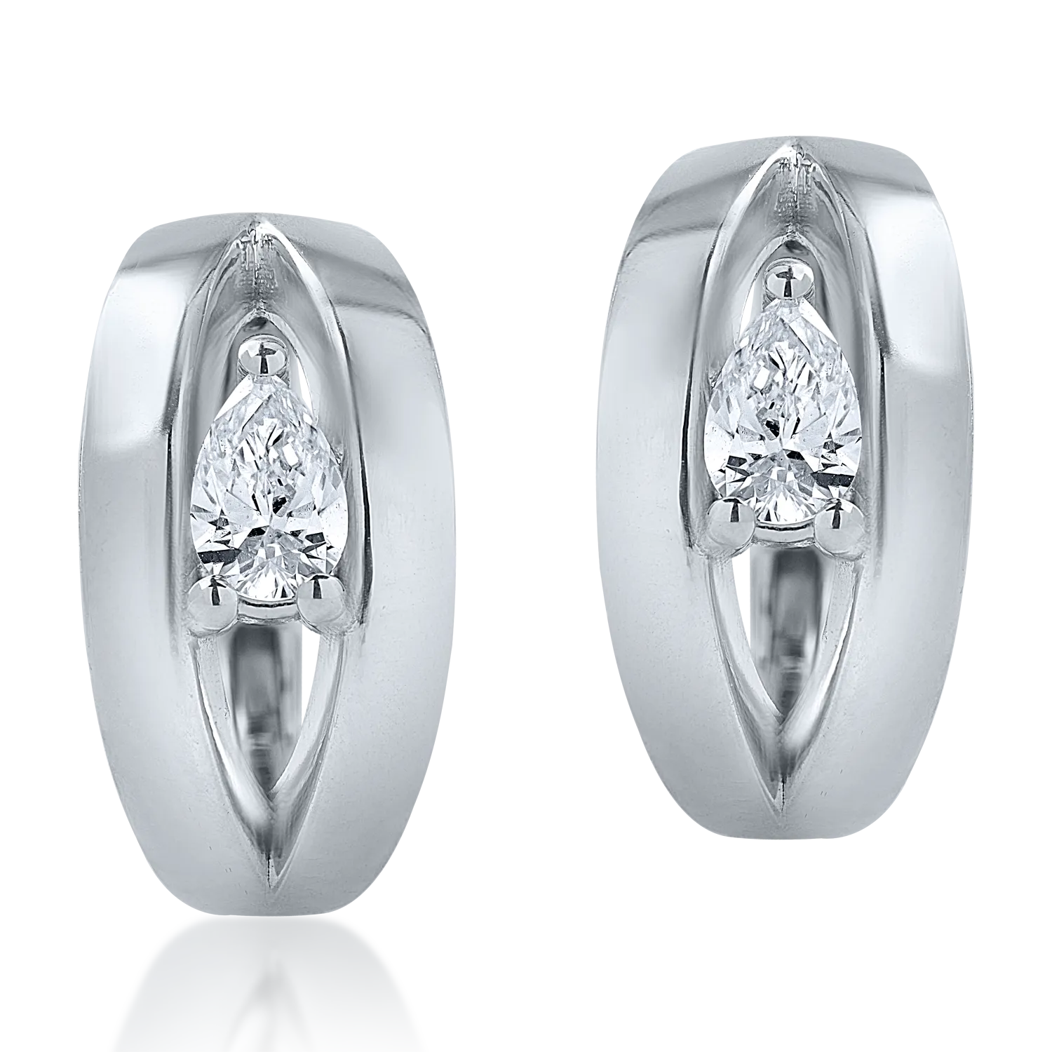 White gold earrings with 0.28ct diamonds