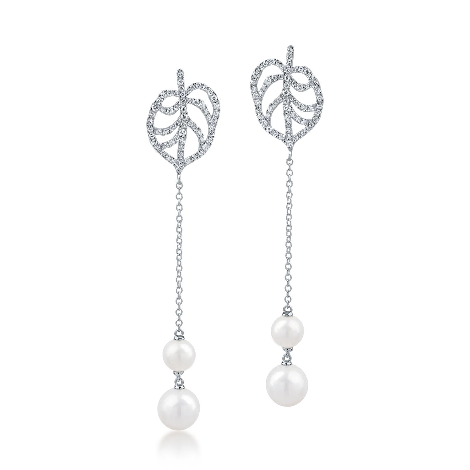 White gold earrings with 11.51ct fresh water pearls and 0.67ct diamonds
