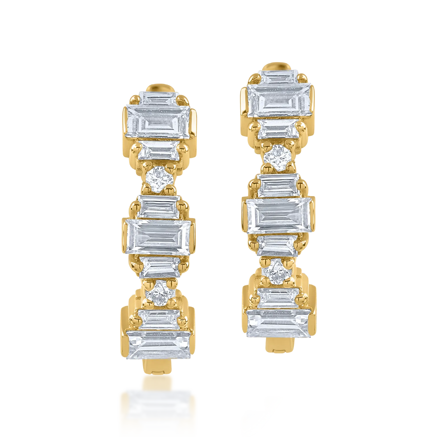 Kolczyki z żółtego złota z diamentami o masie 0.44ct