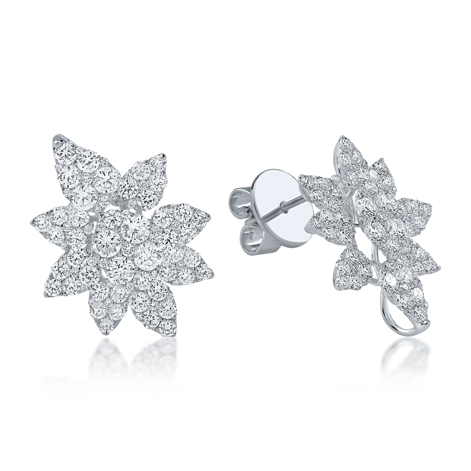 Cercei florali din aur alb cu diamante de 2.25ct