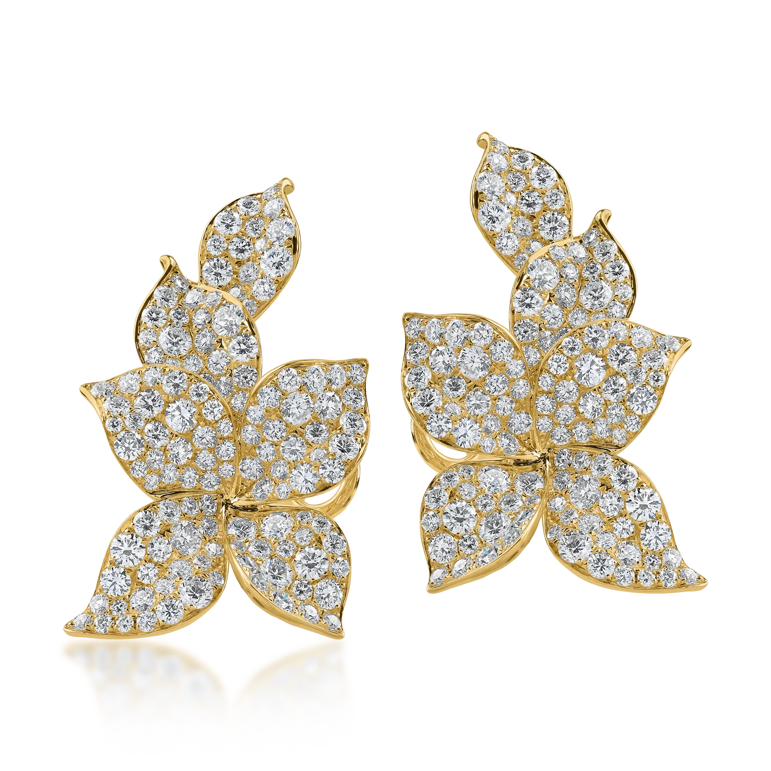 Yellow gold earrings with 6.575ct diamonds