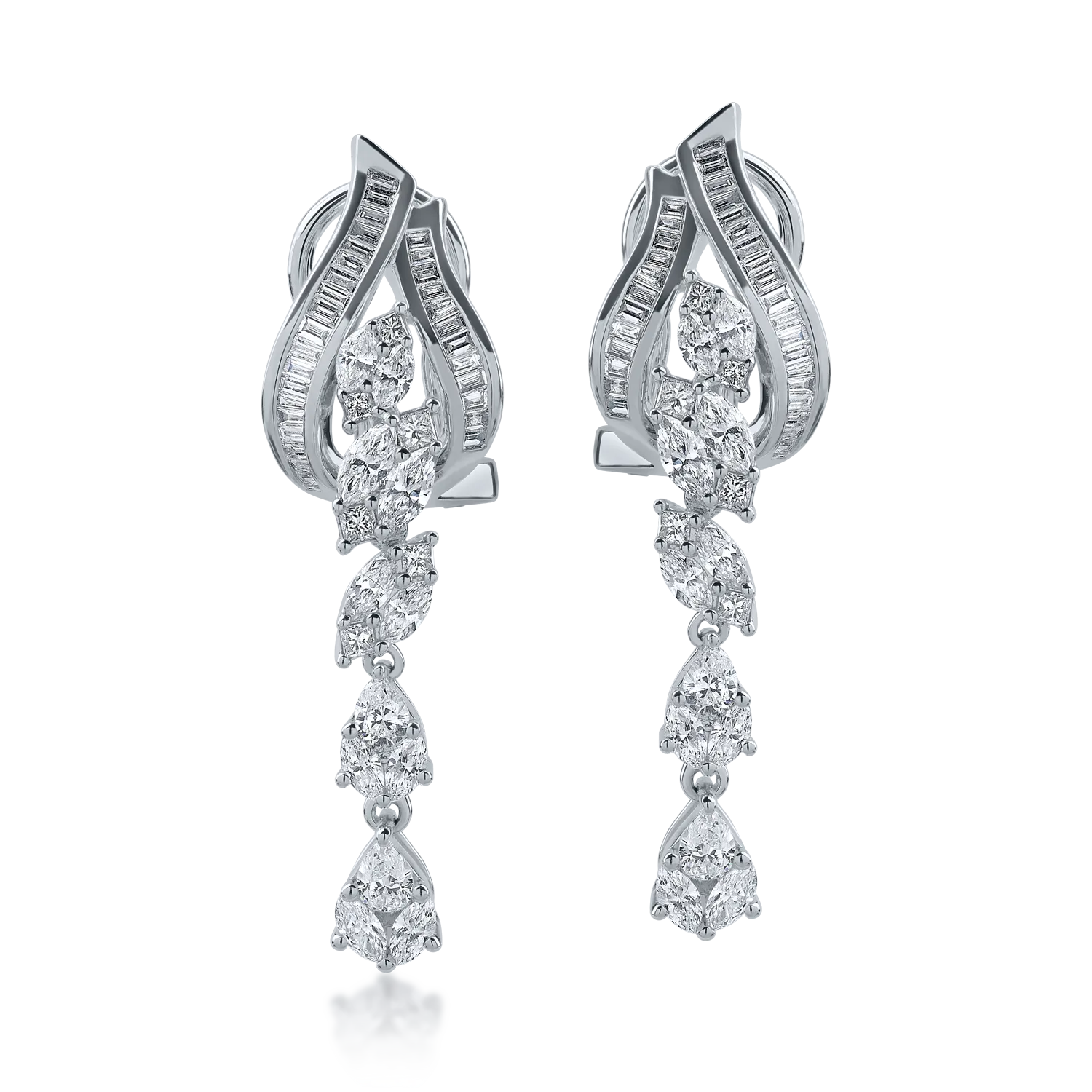 White gold earrings with 2.618ct diamonds-164234