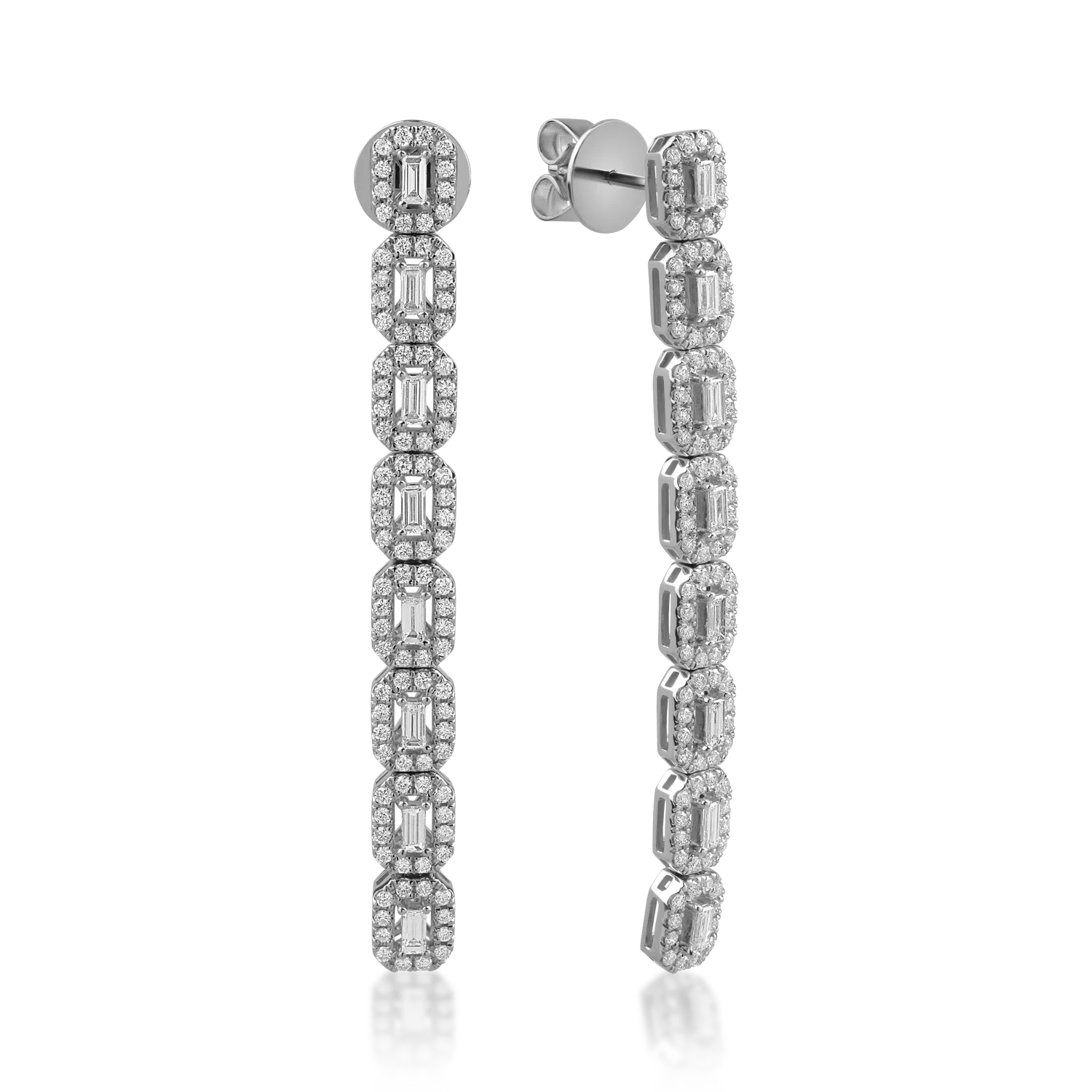 Cercei din aur alb cu diamante baguette si rotunde de 1.57ct